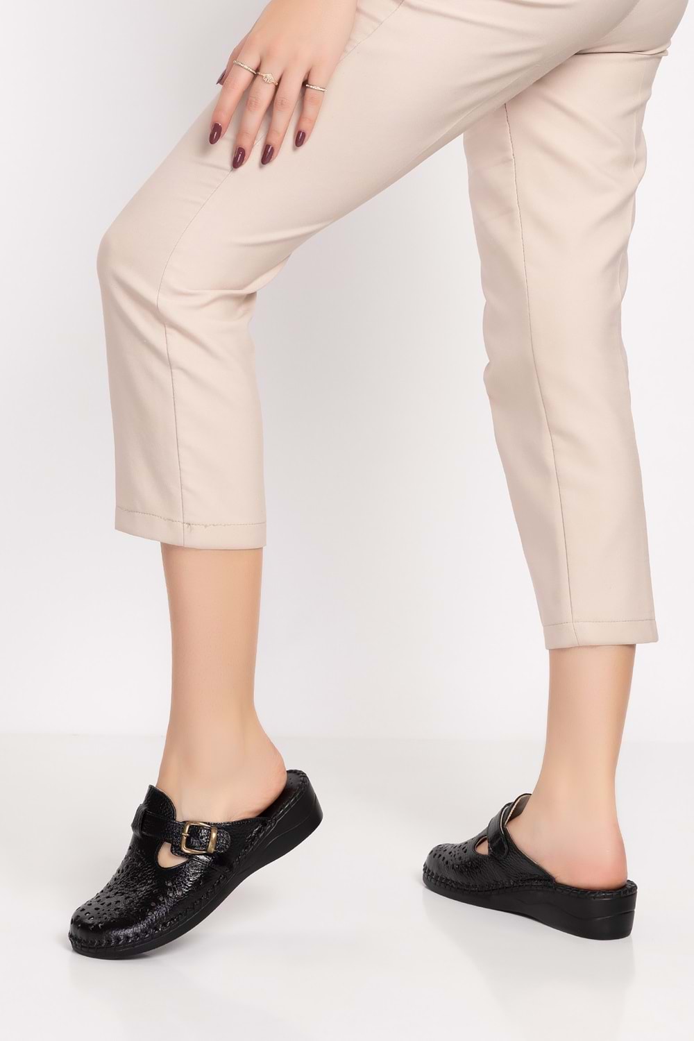 Gondol Ortopedik Deri Sabo Terlik Siyah 36 yprk.510