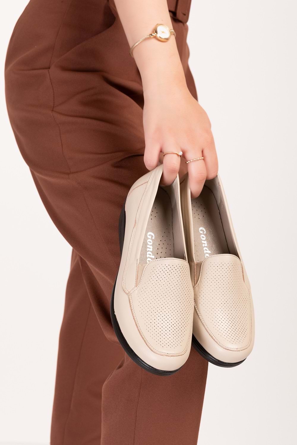 Gondol Hakiki Deri Ortopedik Taban Ayakkabı Bej 42 vdt.2606