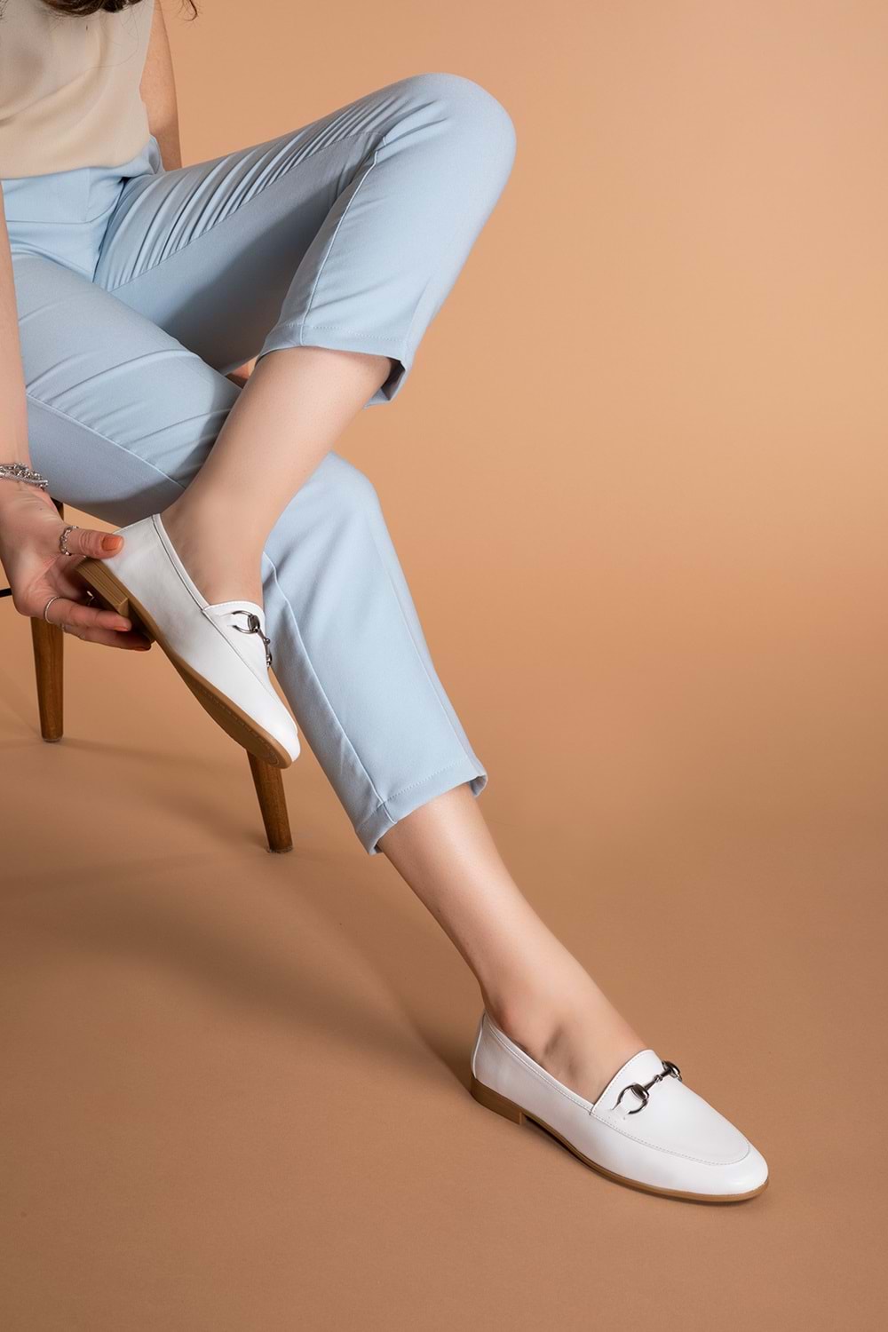 Gondol Hakiki Deri Kadın Babet iz.3501 - Beyaz - 40