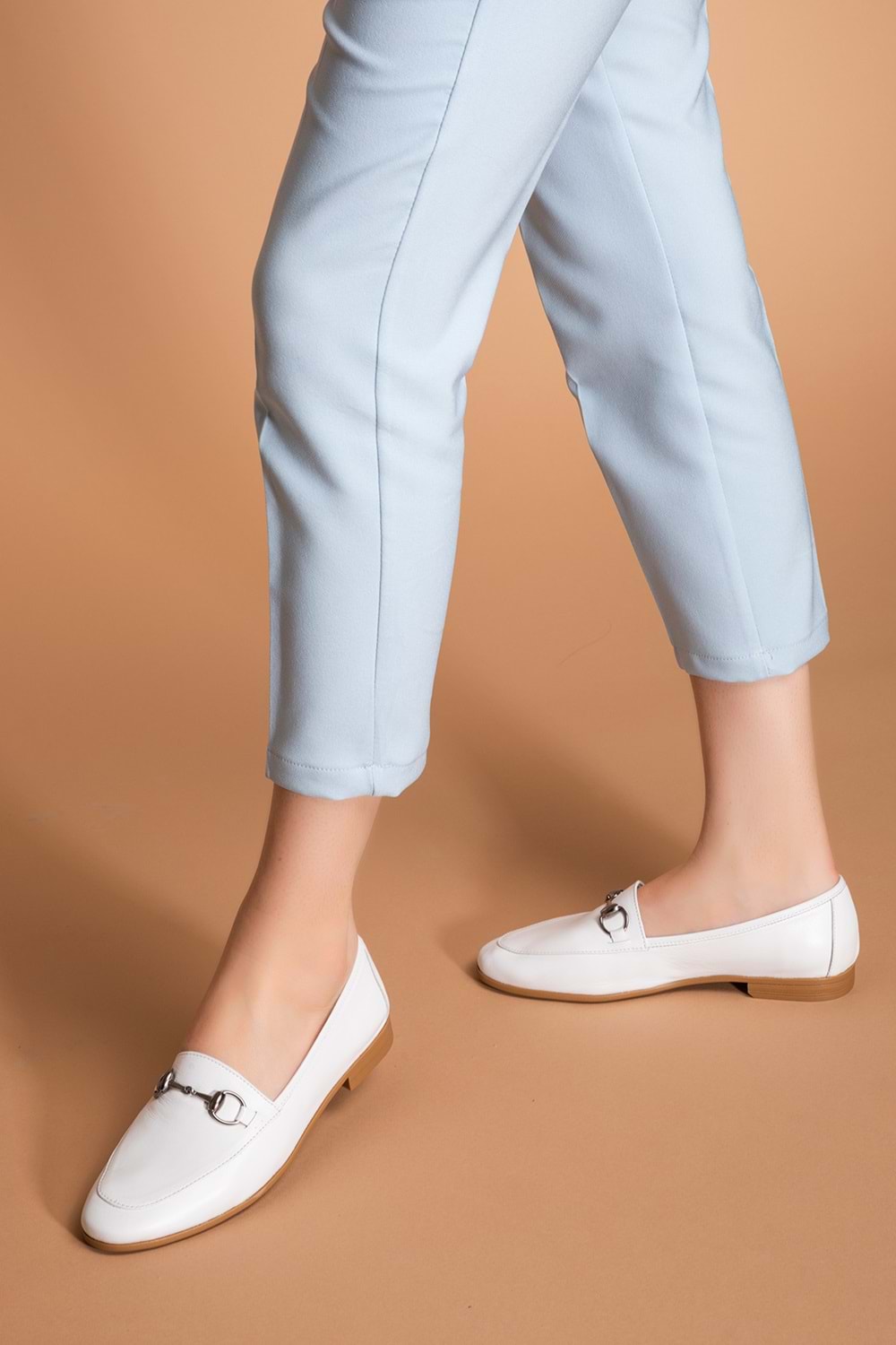 Gondol Hakiki Deri Kadın Babet iz.3501 - Beyaz - 40