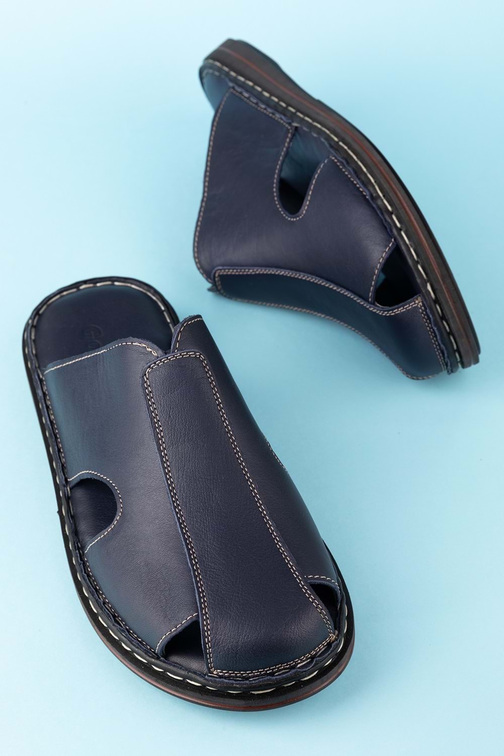 Gondol Hakiki Deri Önü Kapalı Yumusak Taban Terlik kml.103 - Lacivert Cilt - 41