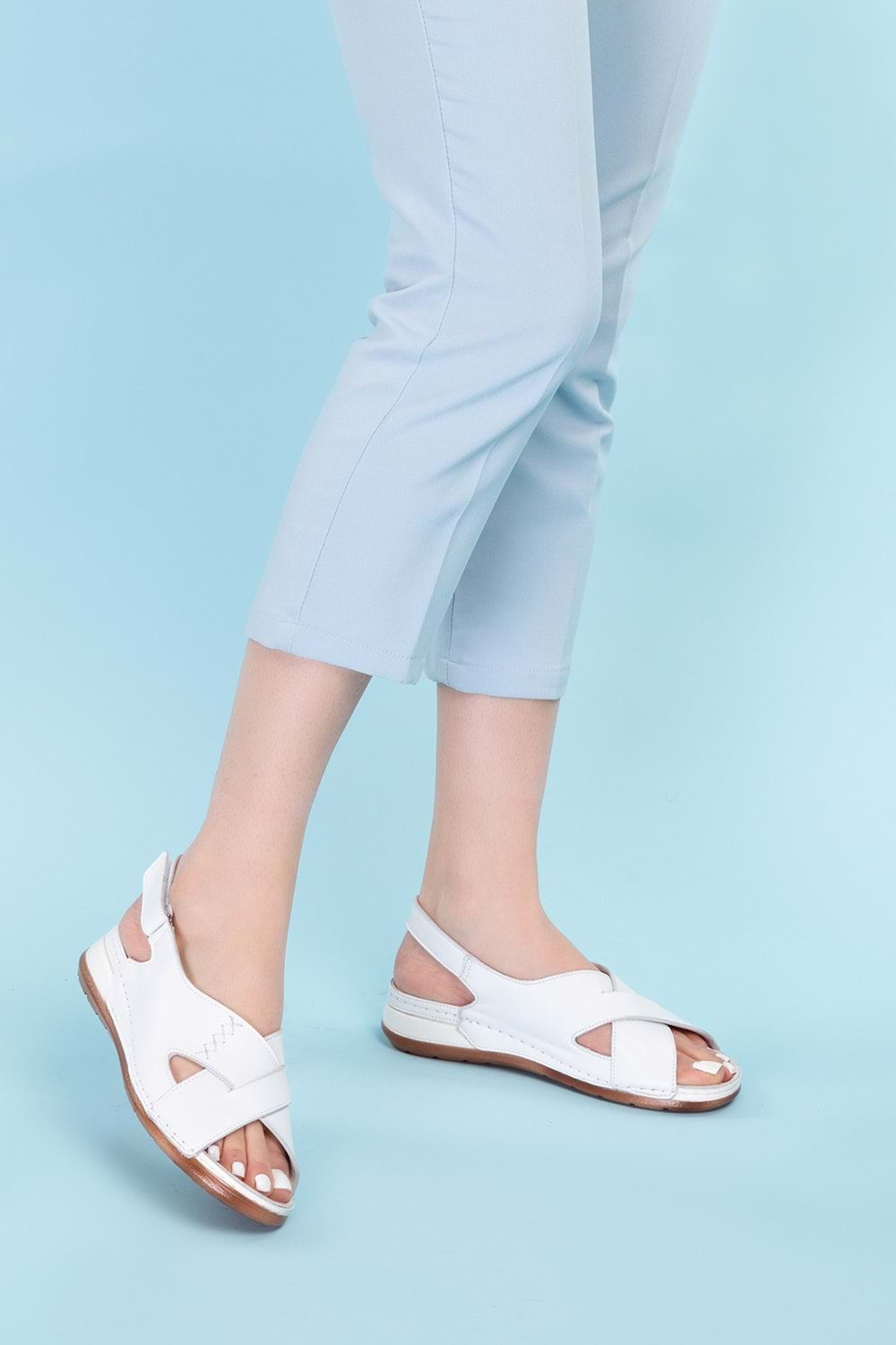 Gondol Kadın Hakiki Deri Anatomik Taban Sandalet iz.4605 - Beyaz - 38