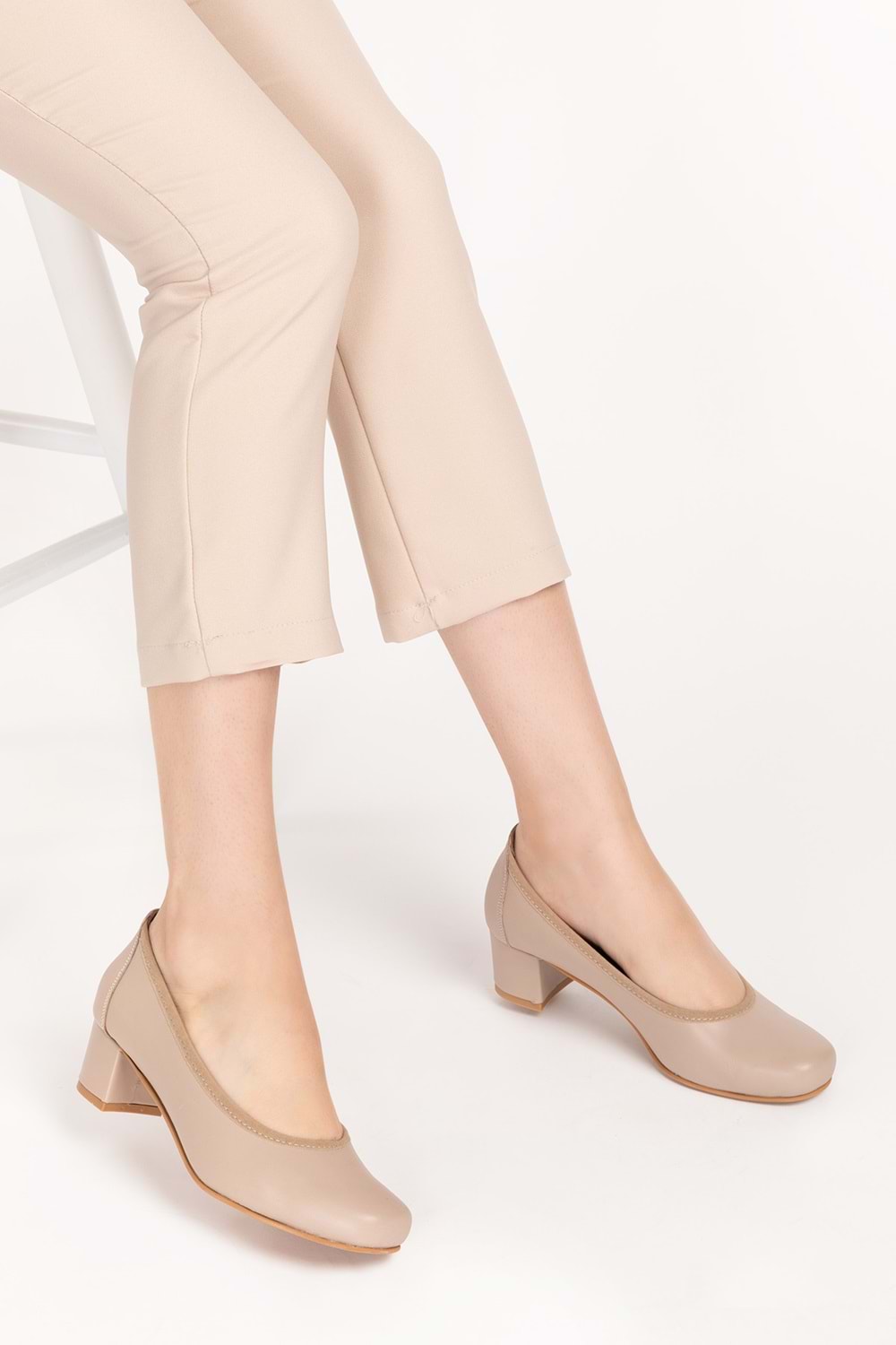 Gondol Kadın Hakiki Deri Rahat Günlük Topuklu Ayakkabı şhn.280 - Vizon - 34