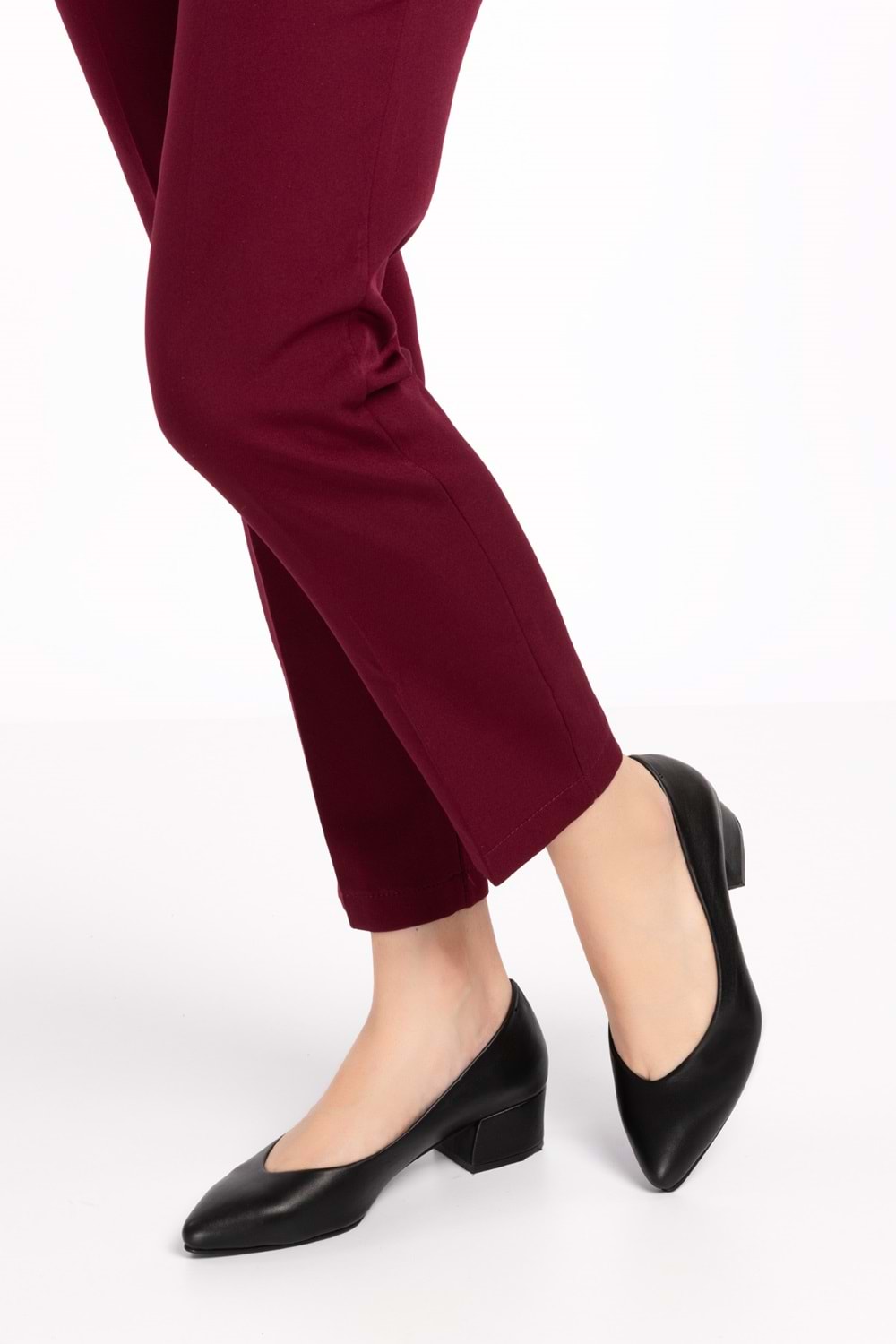 Gondol Kadın Hakiki Deri Topuklu Hostes Ayakkabısı şhn.801 - Siyah - 42