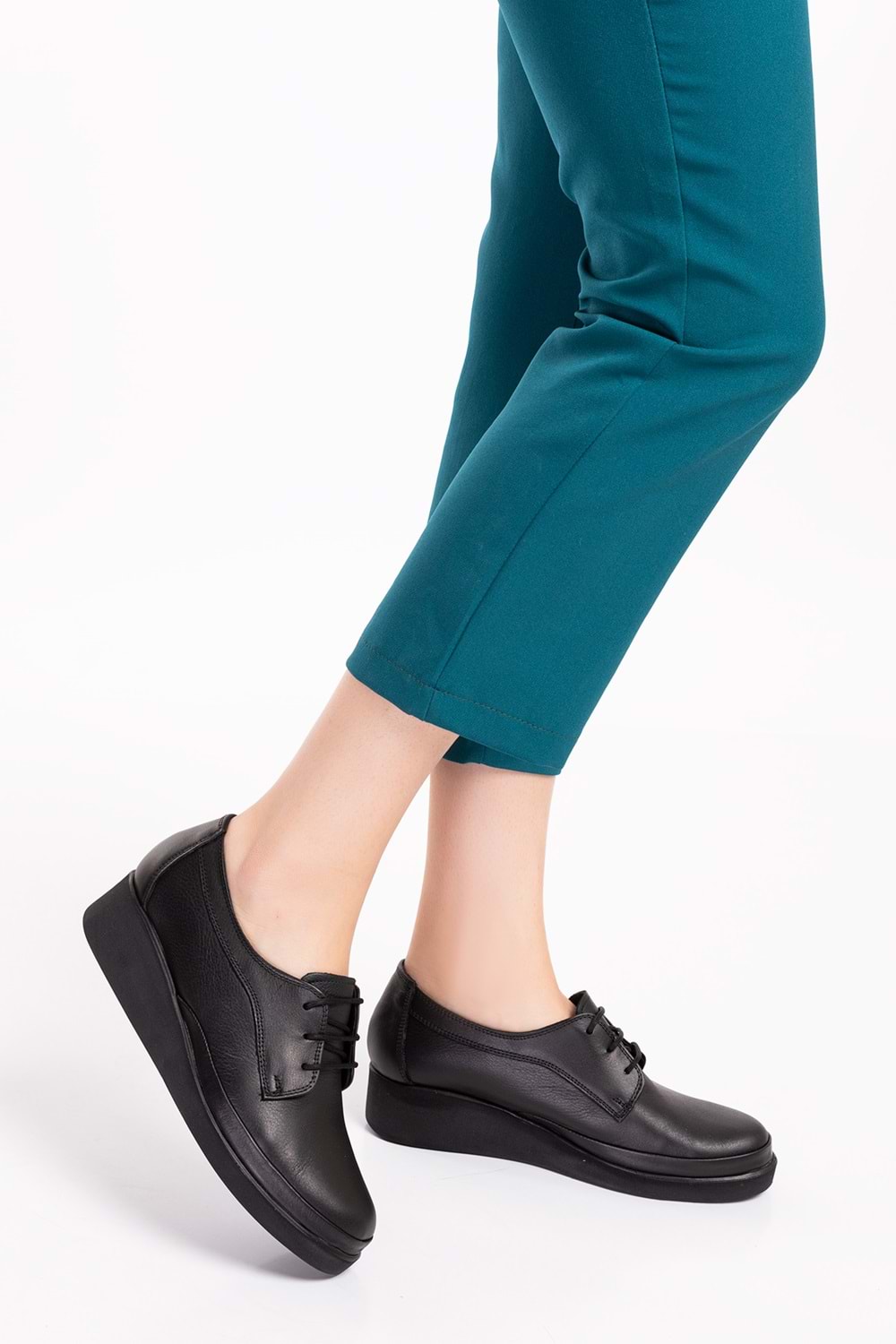 Gondol Hakiki Deri Anatomik Taban Rahat Ayakkabı ndr.124 - Siyah Cilt - 42