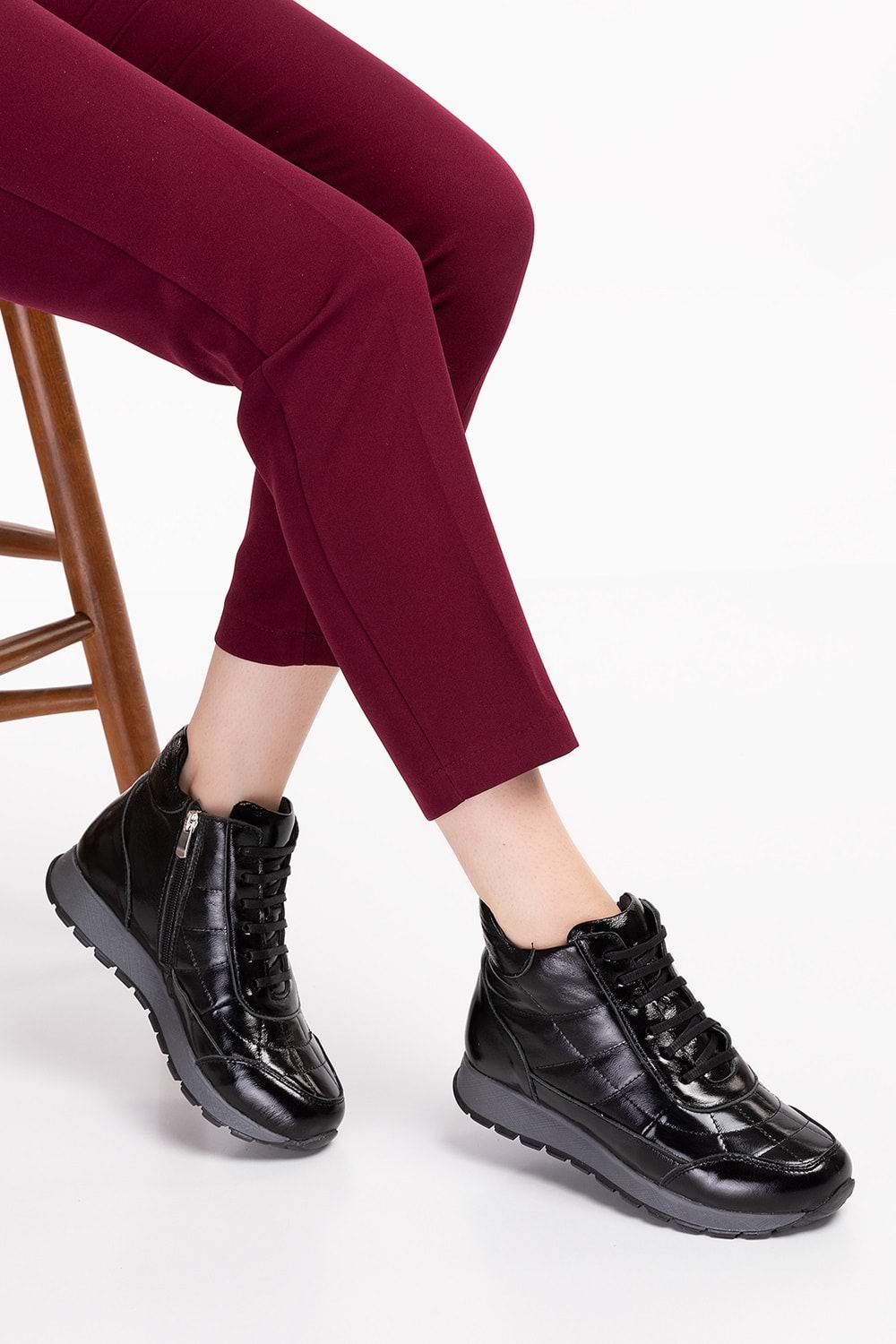 Gondol Içi Dışı Hakiki Deri Anatomik Taban Spor Ayakkabı gndl.616 - siyah rugan - 36