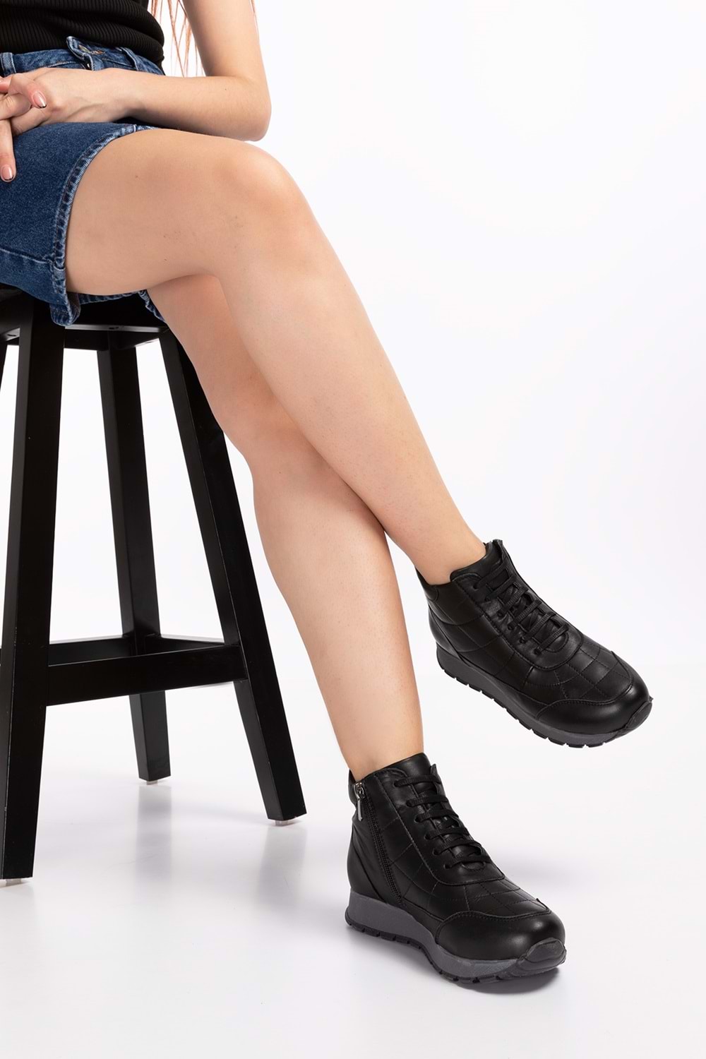 Gondol Içi Dışı Hakiki Deri Anatomik Taban Spor Ayakkabı gndl.616 - Siyah - 37