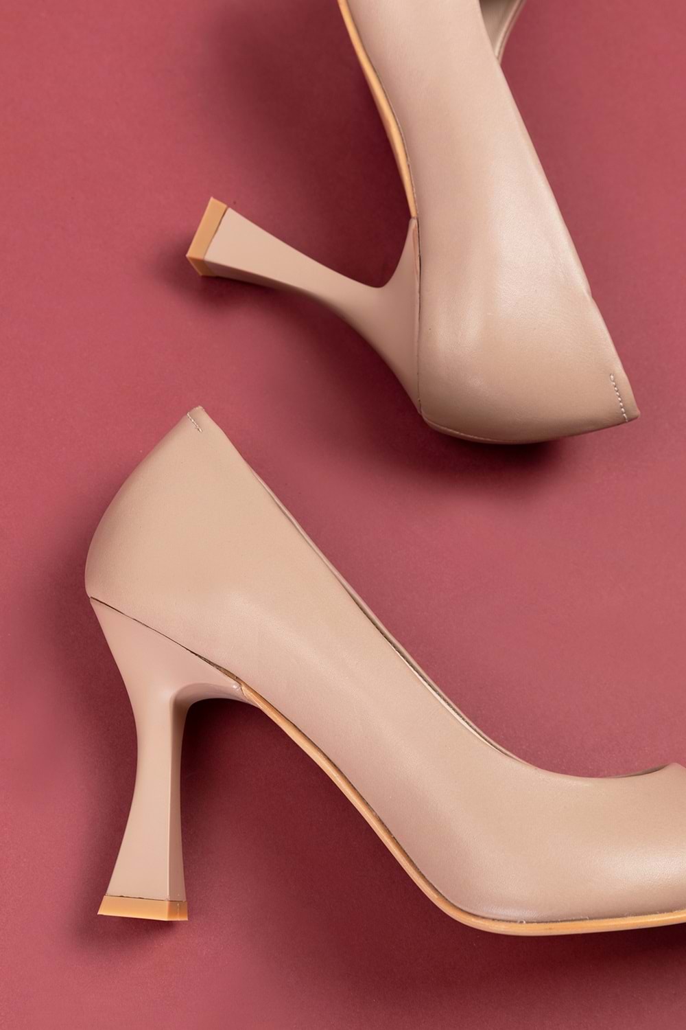 Gondol Kadın Hakiki Deri Stiletto Ayakkabı şhn.861 - Vizon - 41