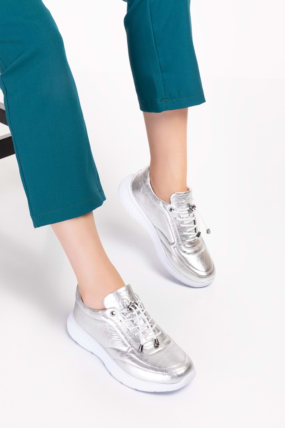 Gondol Içi Dışı Hakiki Deri Faylon Taban Hafif Spor Ayakkabı es.110 - Gümüş - 36