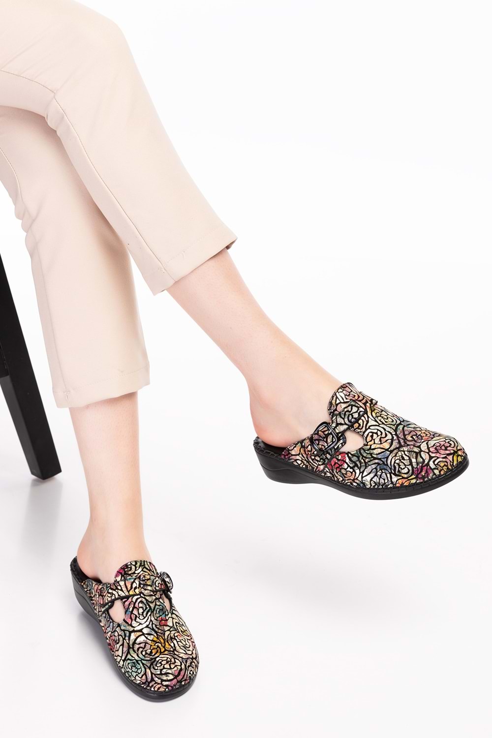 Gondol Kadın Hakiki Deri Ortopedik Sabo Terlik yprk.707 - Siyah Desen - 40