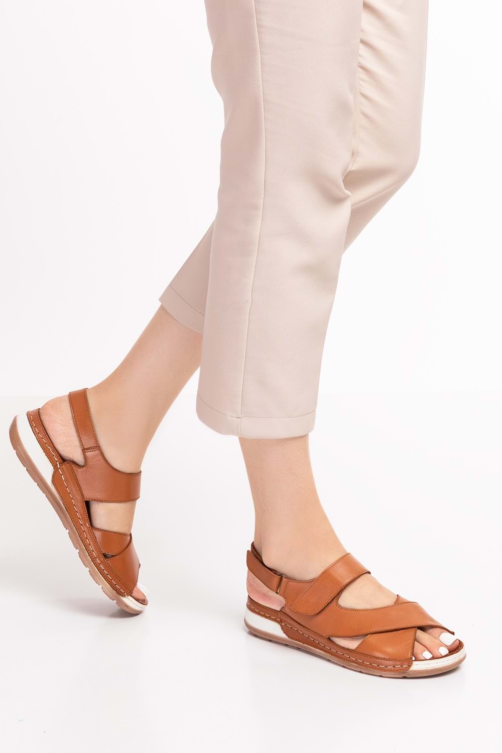 Gondol Kadın Hakiki Deri Anatomik Taban Sandalet iz.4601 - Taba - 37