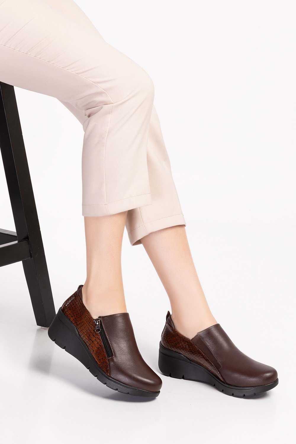 Gondol Hakiki Deri Anatomik Taban Rahat Ayakkabı esfa.4055 - Kahverengi - 41