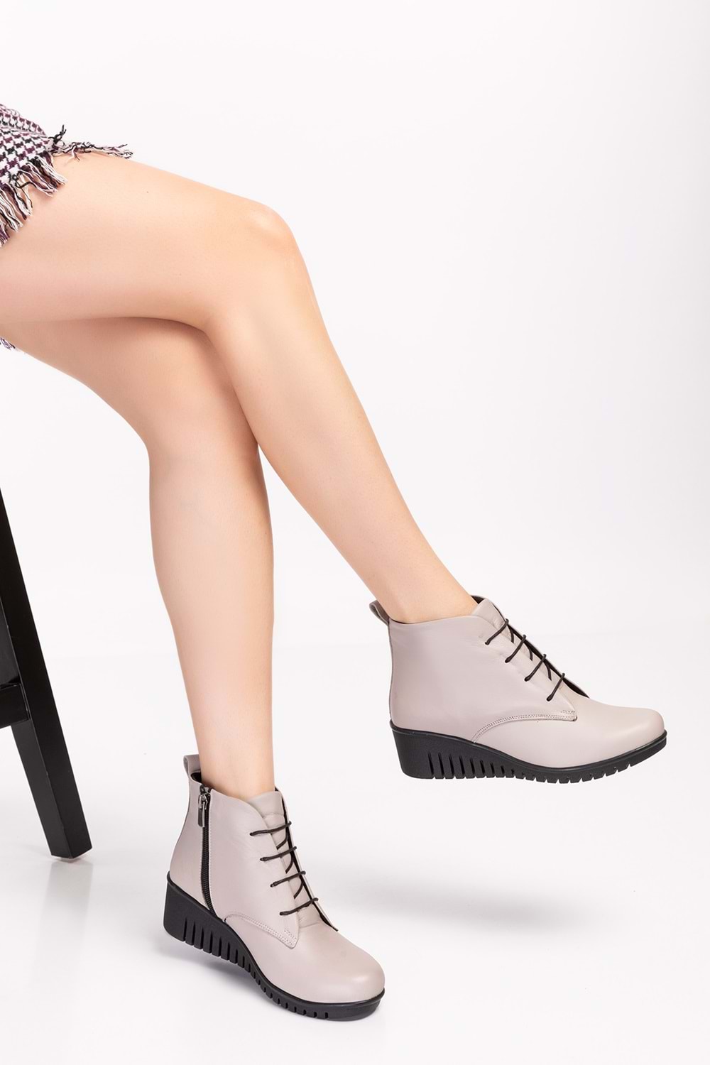 Gondol Kadın Hakiki Deri Kaymaz Dolgu Topuk Taban esfa.2002 - Gri - 38