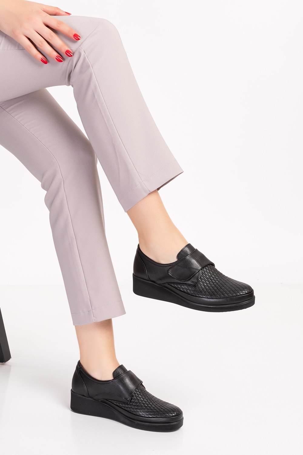 Gondol Hakiki Deri Strech Ortopedik Ayakkabı esp.750 - Siyah - 36