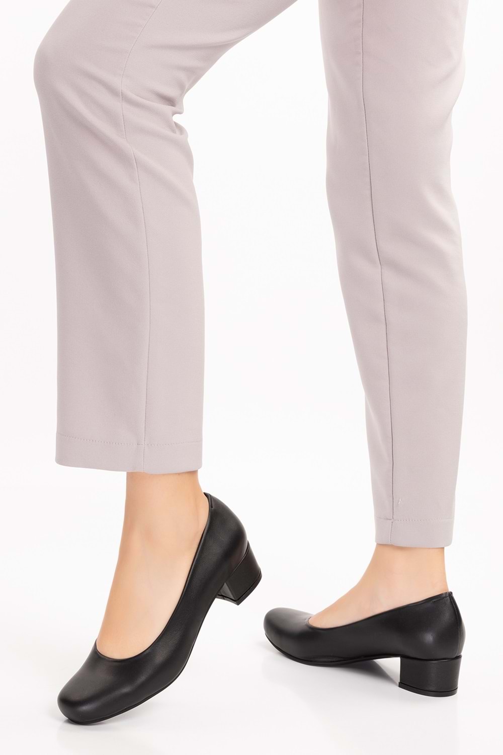 Gondol Kadın Hakiki Deri Rahat Topuklu Hostes Ayakkabı şhn.0242 - Siyah - 34