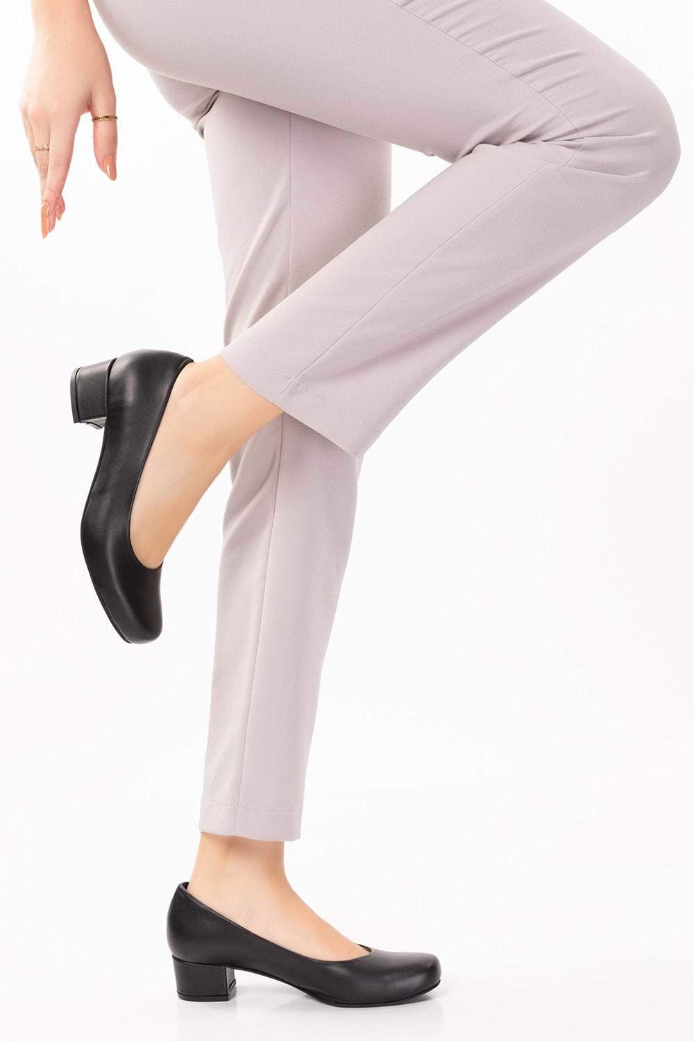 Gondol Kadın Hakiki Deri Rahat Topuklu Hostes Ayakkabı şhn.0242 - Siyah - 34