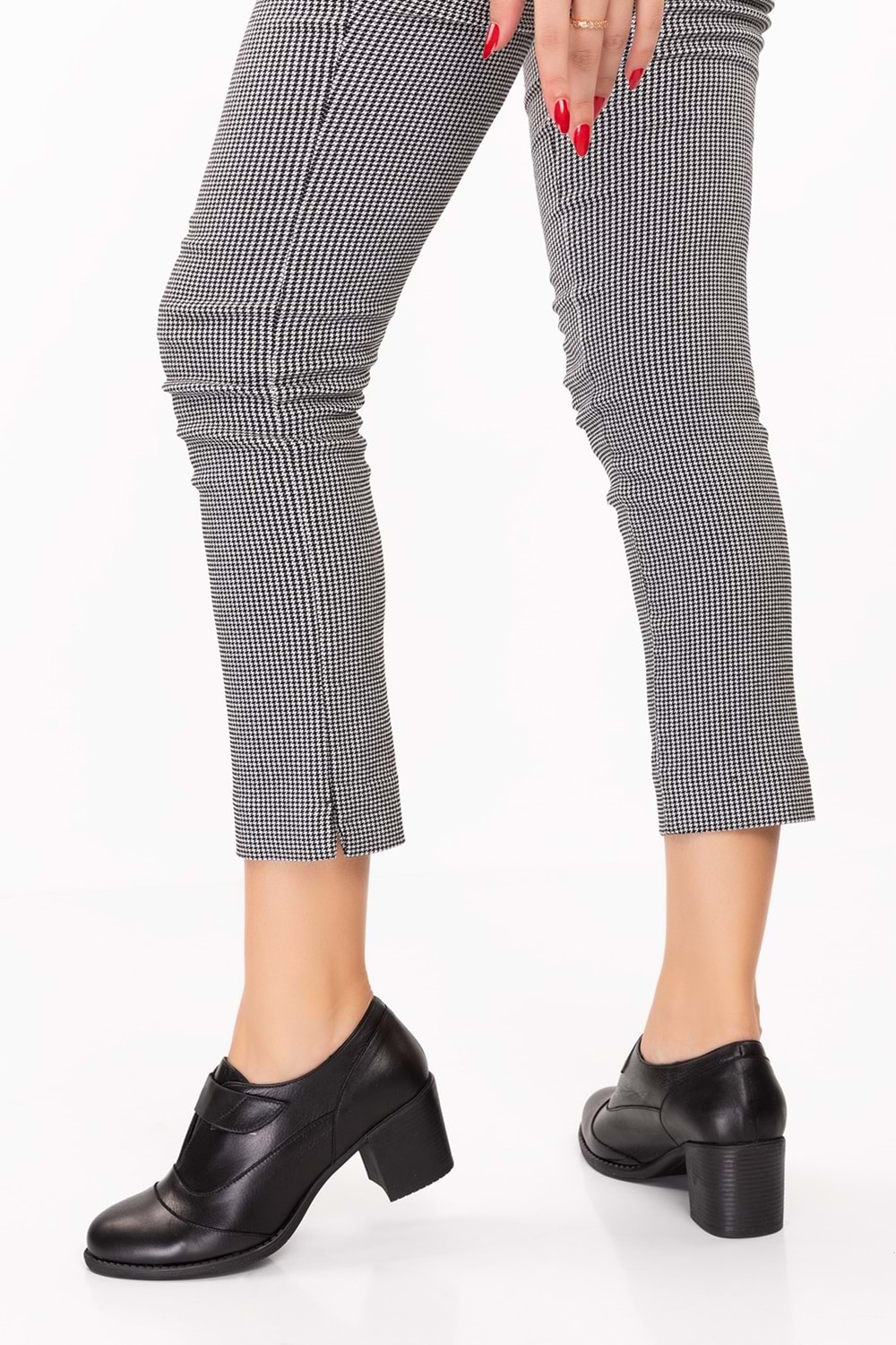 Gondol Kadın Hakiki Deri Rahat Topuklu Ayakkabı anl.7092 - Siyah - 39