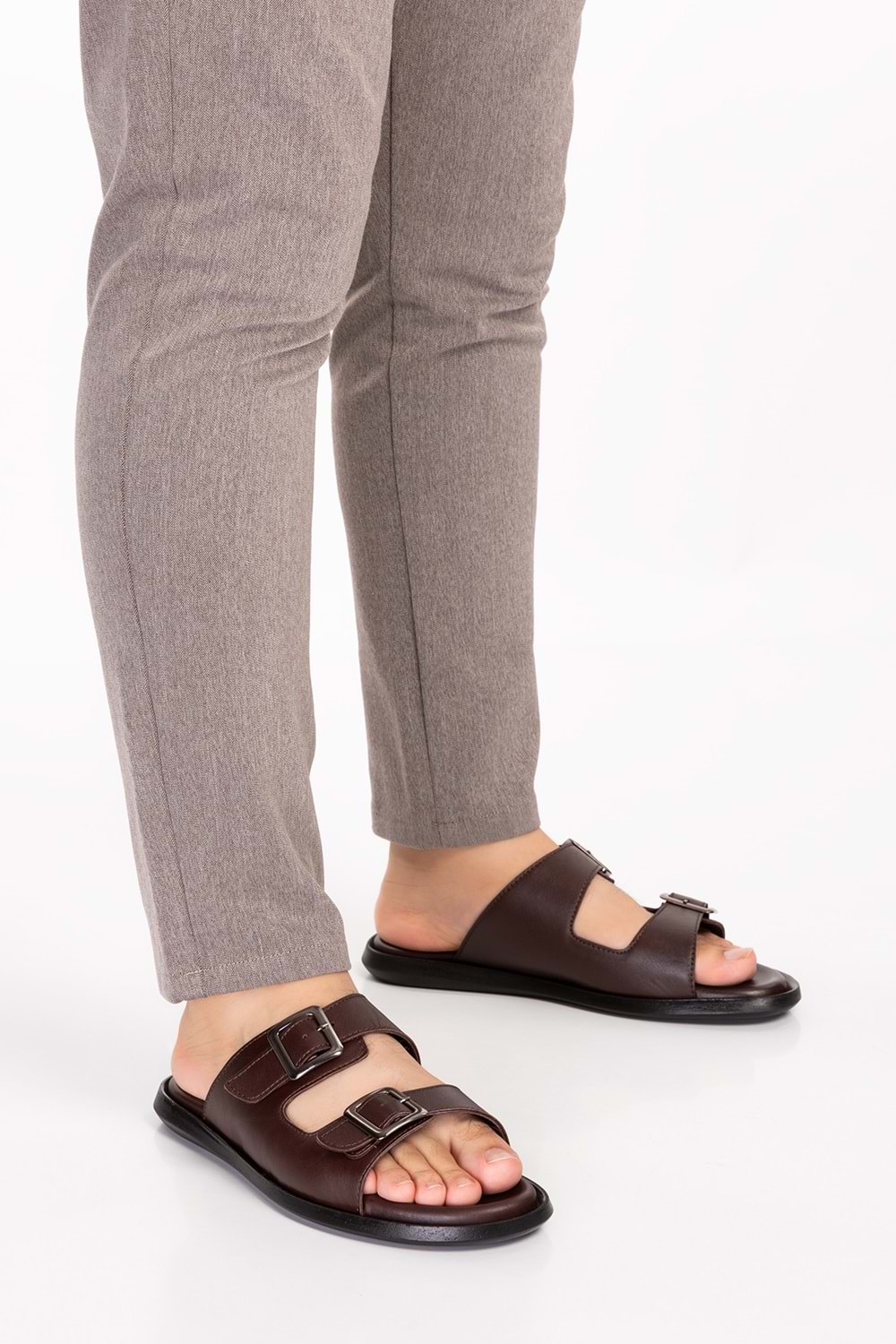 Gondol Erkek Hakiki Deri Günlük Klasik Tokalı Terlik esm.610 - Kahverengi - 40