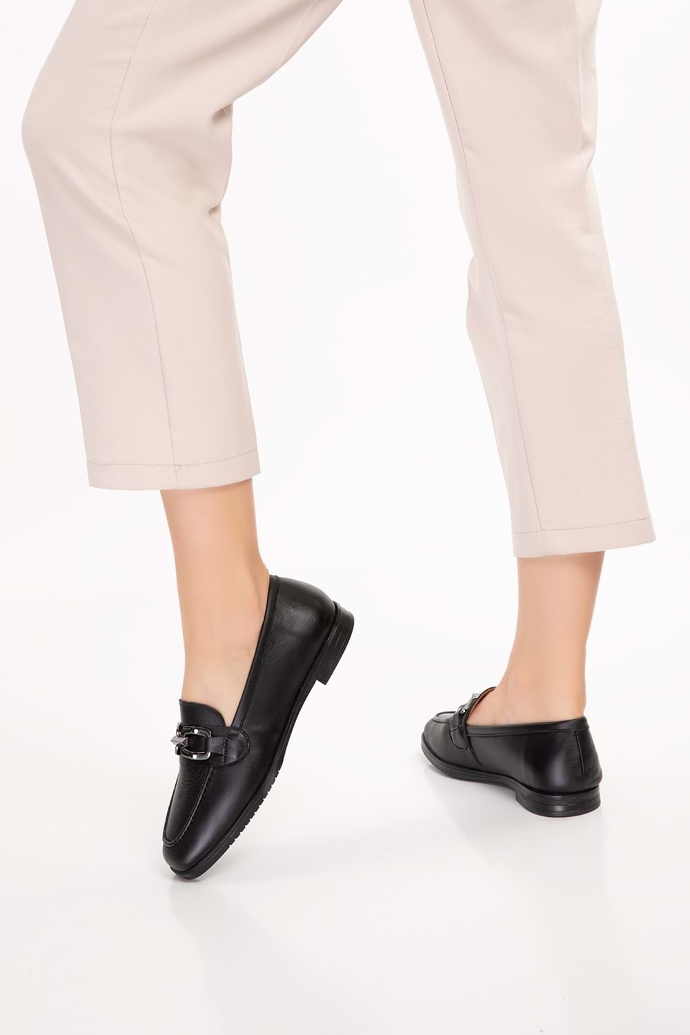 Gondol Hakiki Deri Kadın Köşeli Burun Loafer esl.b06 - Siyah - 40