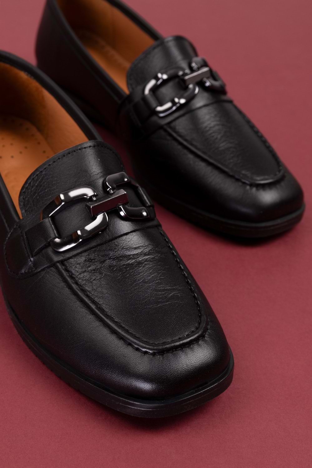 Gondol Hakiki Deri Kadın Köşeli Burun Loafer esl.b06 - Siyah - 40