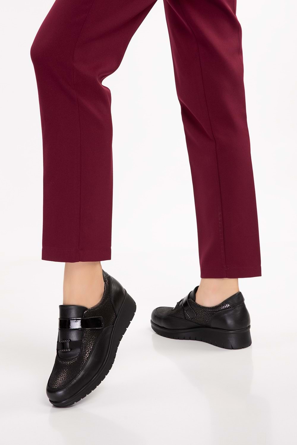 Gondol Hakiki Deri Anatomik Taban Rahat Lastik Bağcıklı Ayakkabı elnr.5805 - Siyah - 36