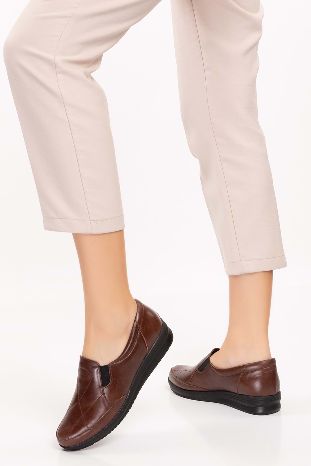 Gondol Kadın Hakiki Deri Anatomik Yumuşak Taban Günlük Ayakkabı pyt.1213 - Kahverengi - 41