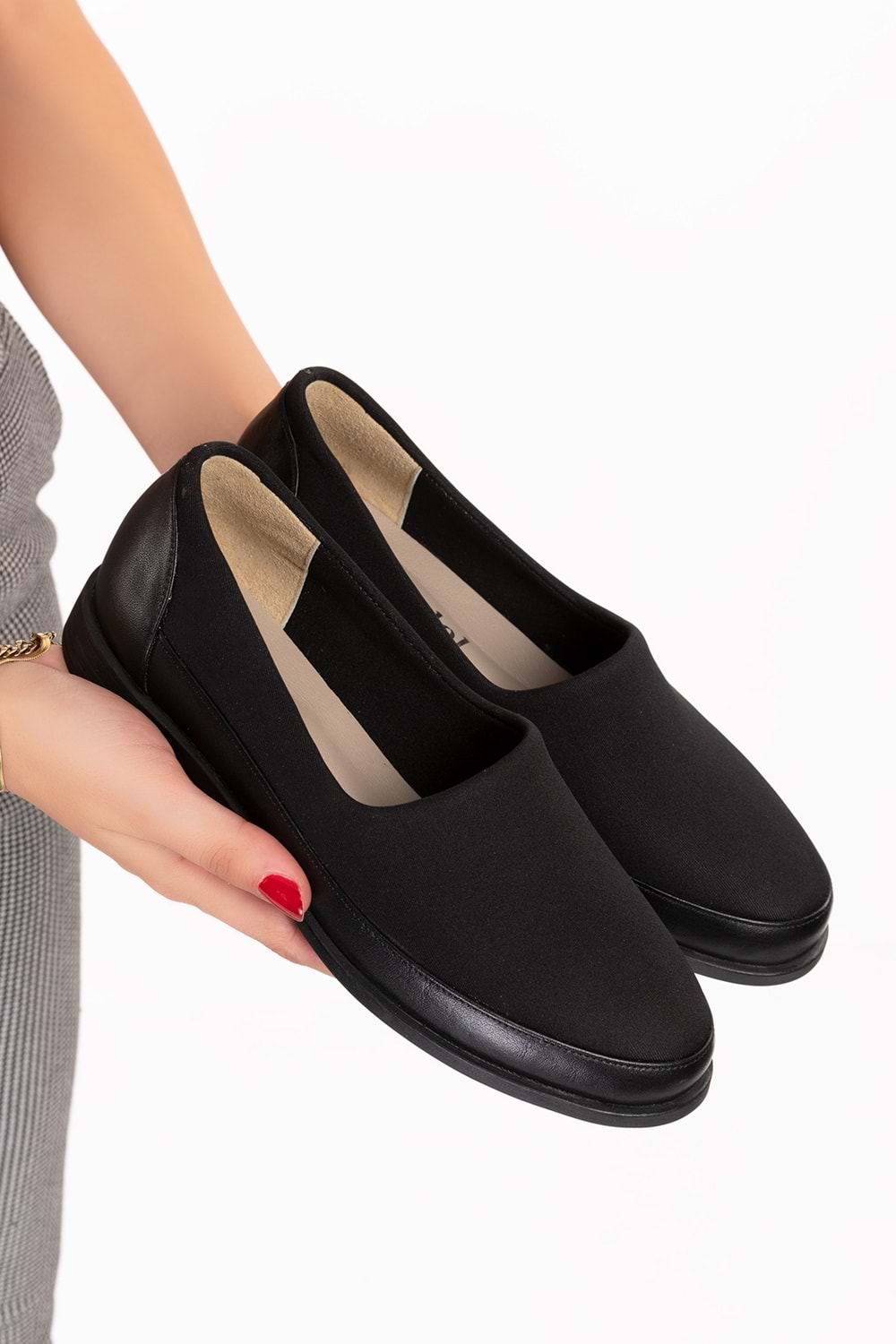 Gondol Hakiki Deri Üzeri Strecli Günlük Ayakkabı vdt.190 - Siyah - 37