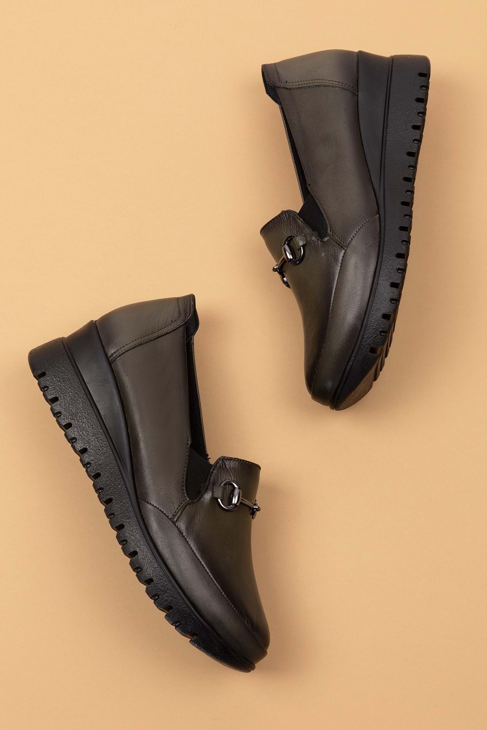 Gondol Kadın Hakiki Deri Anatomik Taban Tokalı Casual Ayakkabı pyt.6210 - Haki - 36