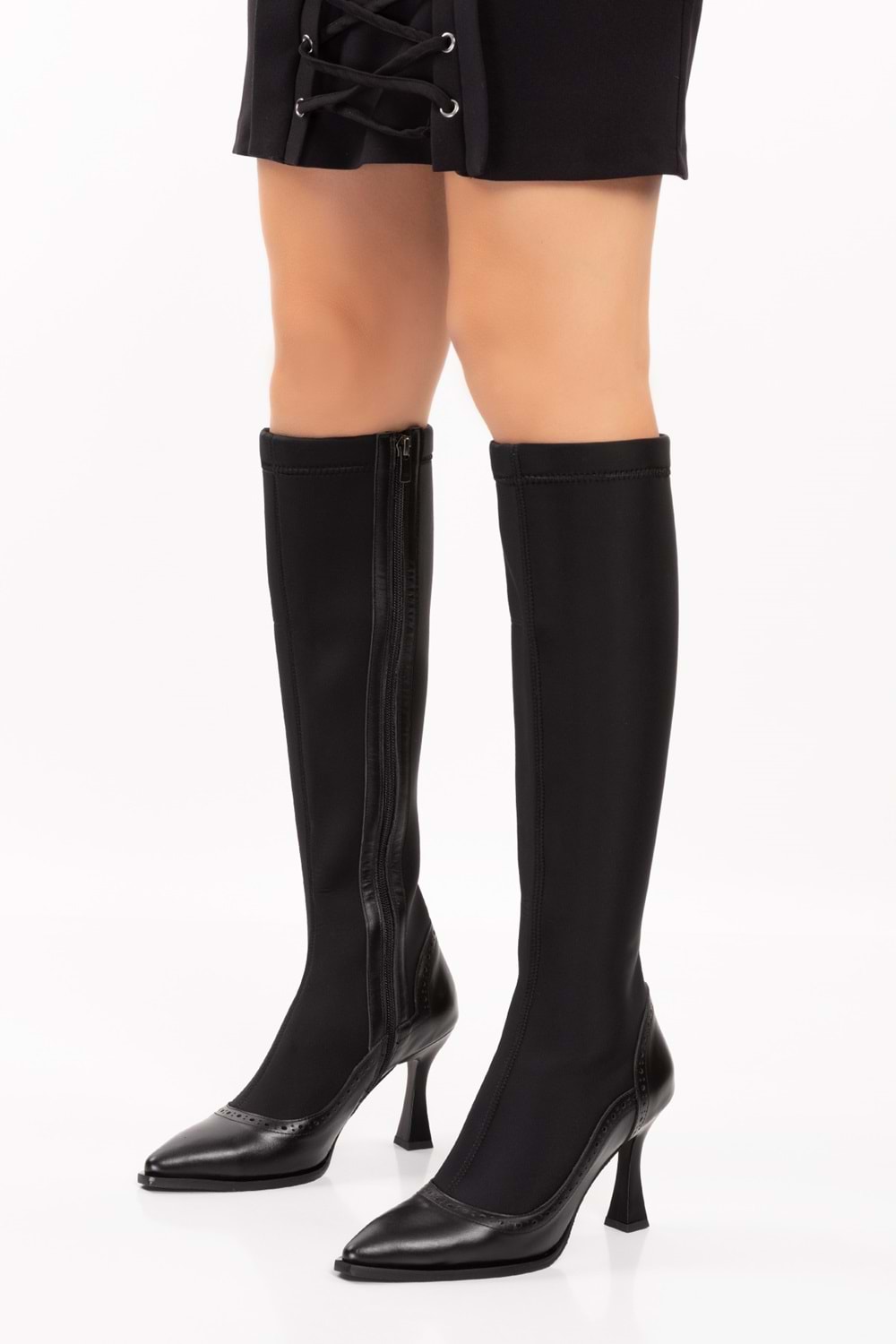 Gondol Kadın Hakiki Deri Üst Kısmı Streçli İnce Topuk Çizme Ast.163 - Siyah - 40