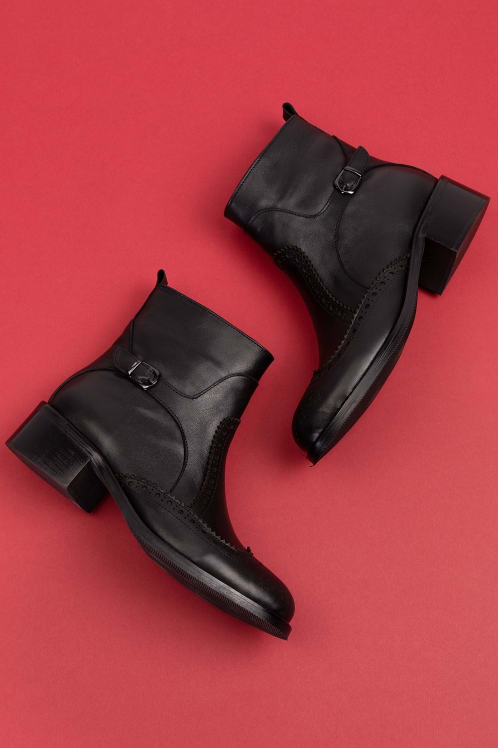 Gondol Hakiki Deri Kısa Topuklu Taz Bot ell.3792 - Siyah - 40