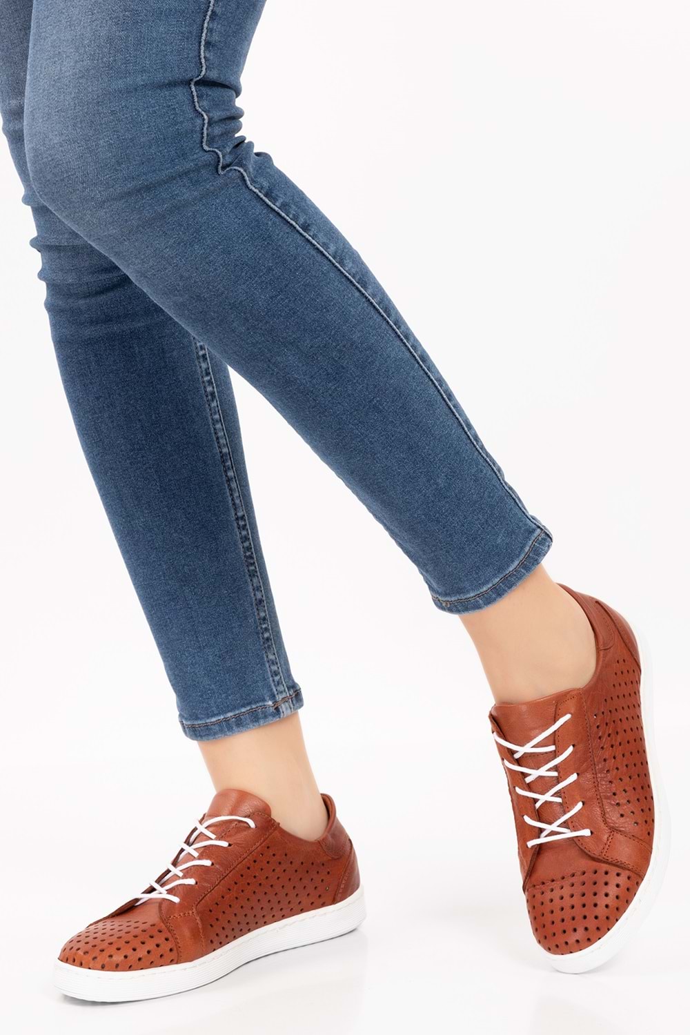 Gondol Kadın Hakiki Deri Günlük Rahat Ayakkabı gnd.108 - Fındık - 40