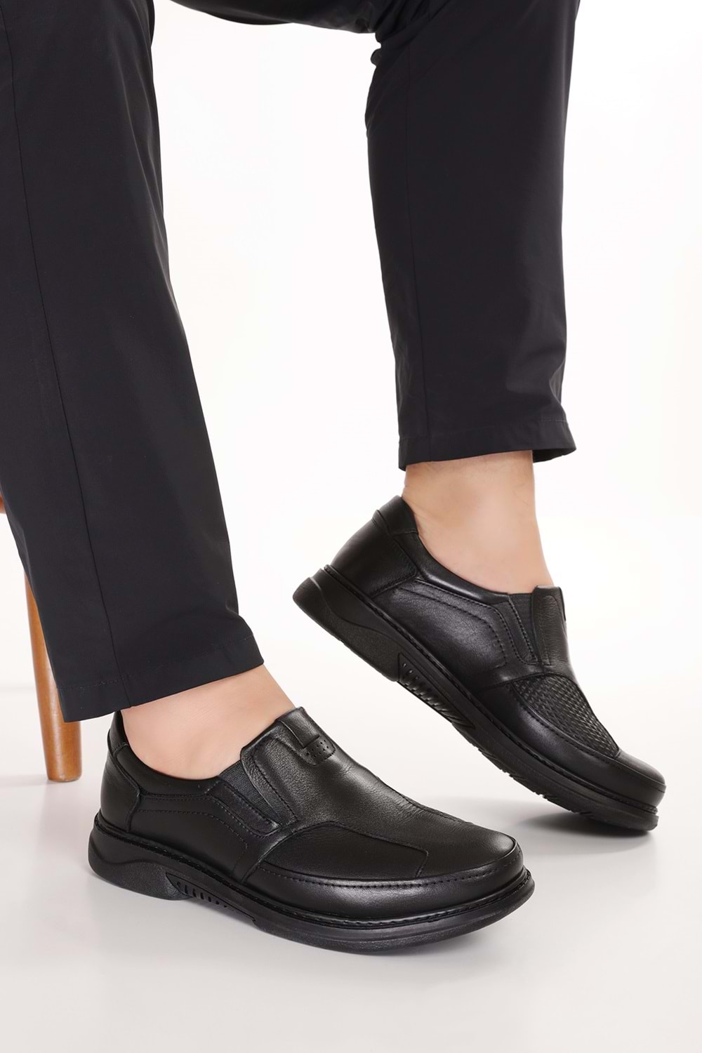 Gondol Erkek Hakiki Deri Kemik Çıkıntısına Özel Ayakkabı af.2090 - Siyah - 40