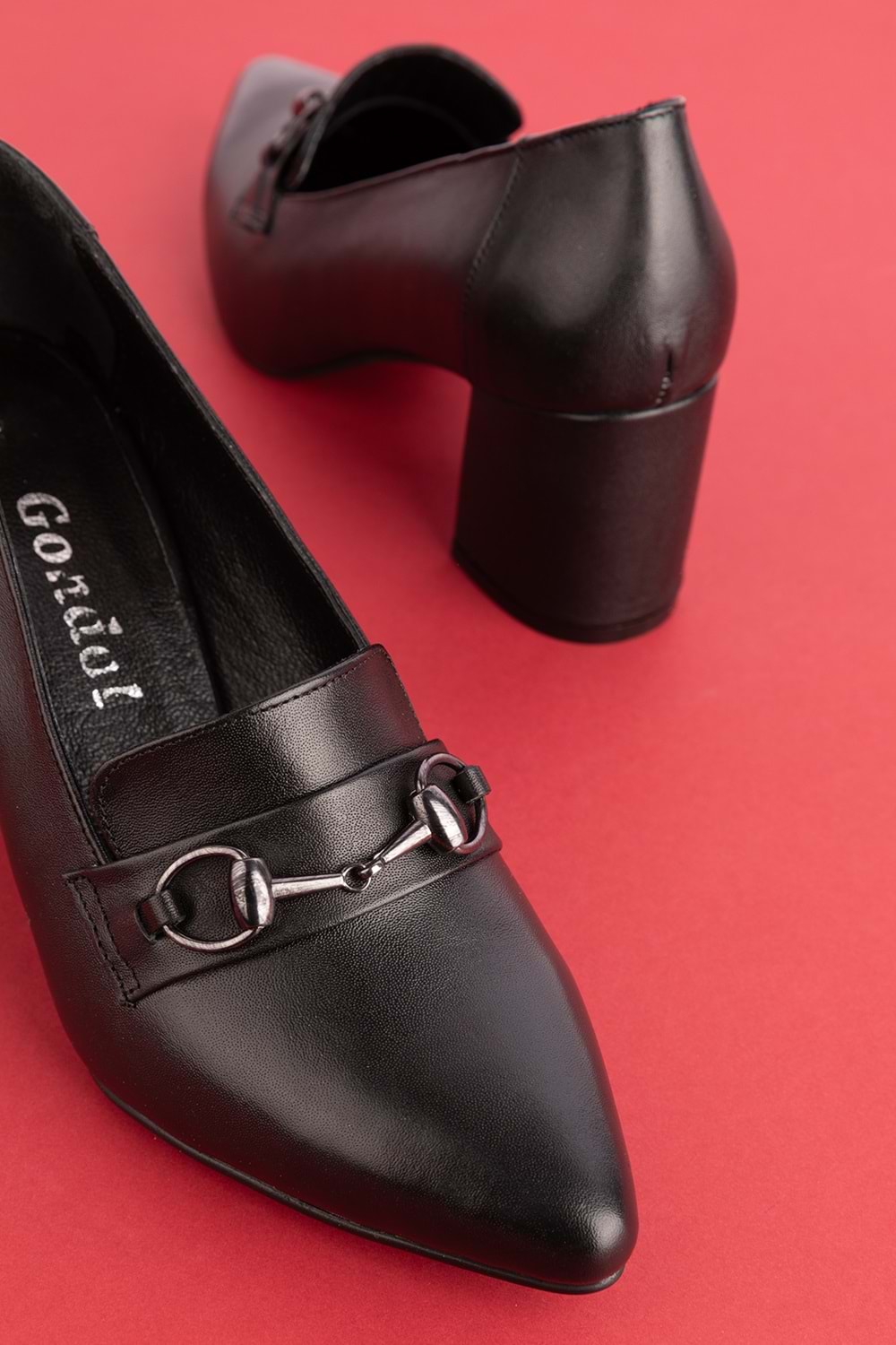 Gondol Kadın Hakiki Deri Klasik Topuklu Toka Detaylı Ayakkabı şhn.956 - Siyah - 36