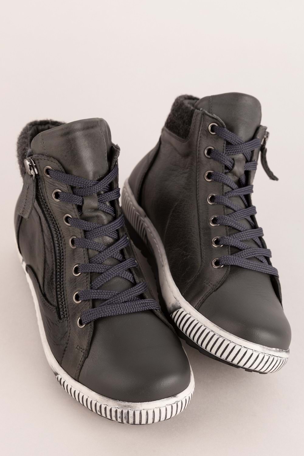 Gondol Içi Dışı Hakiki Deri Günlük Bot tzr.24050 - Antrasit - 40