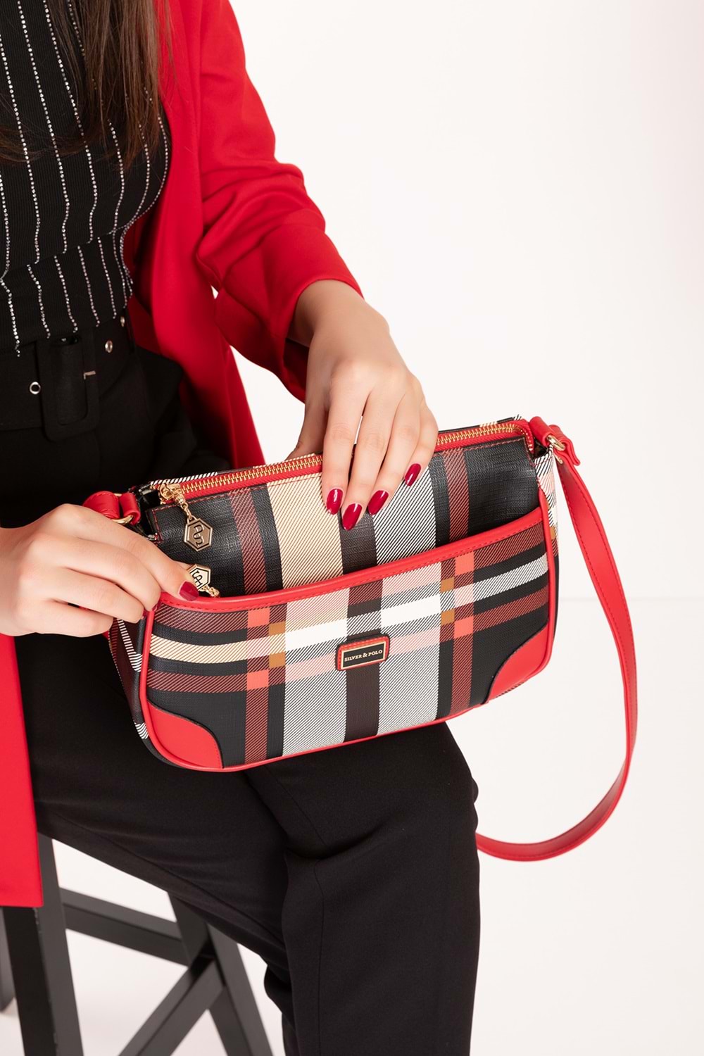 Gondol Kadın Günlük Şık Kullanışlı Çapraz Omuz Çantası sp.1060 - Kırmızı Ekose