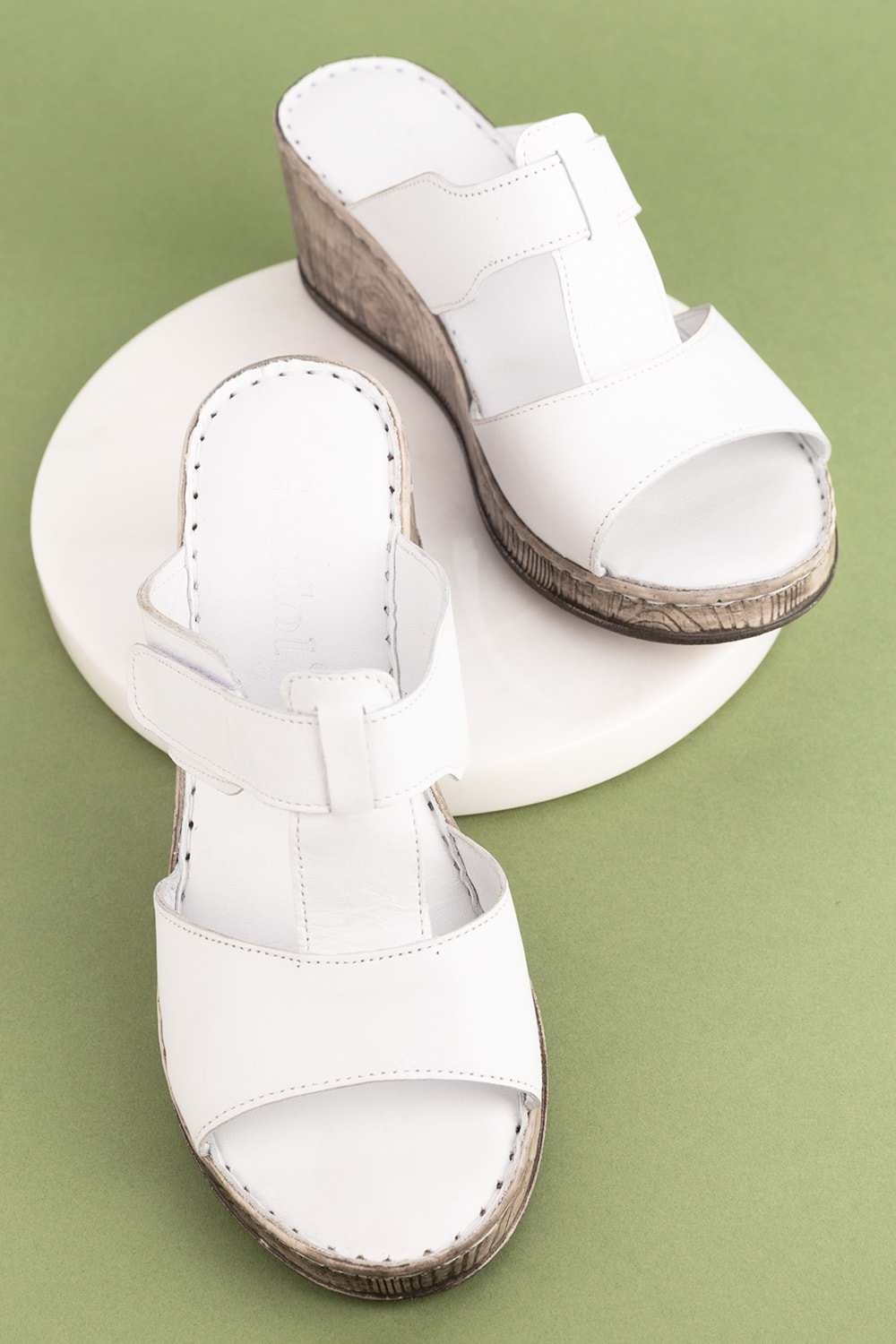 Gondol Hakiki Deri Dolgu Topuklı Yumuşak Taban Rahat Terlik irm.15 - Beyaz - 40