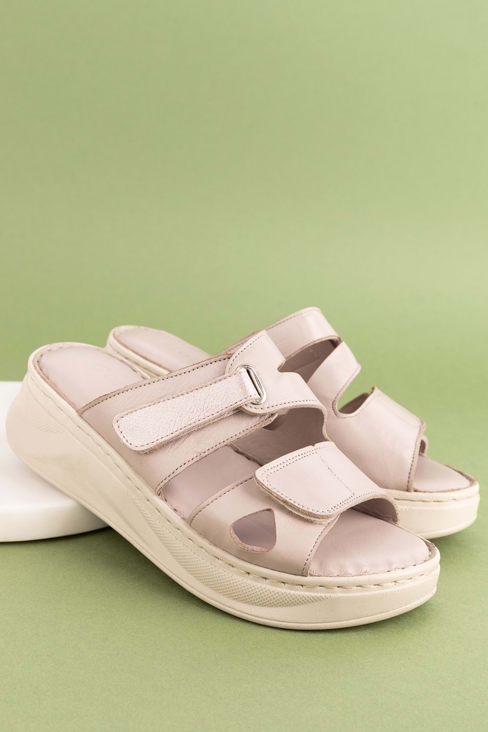 Gondol Hakiki Deri Anatomik Yumuşak Taban Terlik irm.33 - Buz Gri - 36