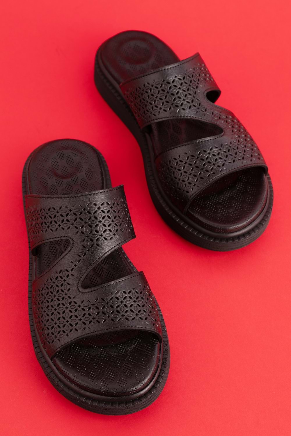 Gondol Hakiki Deri Anatomik Taban Rahat Günlük Terlik msa.1007 - Siyah - 36