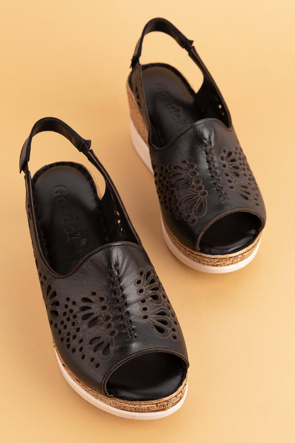 Gondol Hakiki Deri Dolgu Topuklı Yumuşak Taban Rahat Sandalet irm.77 - Siyah - 40