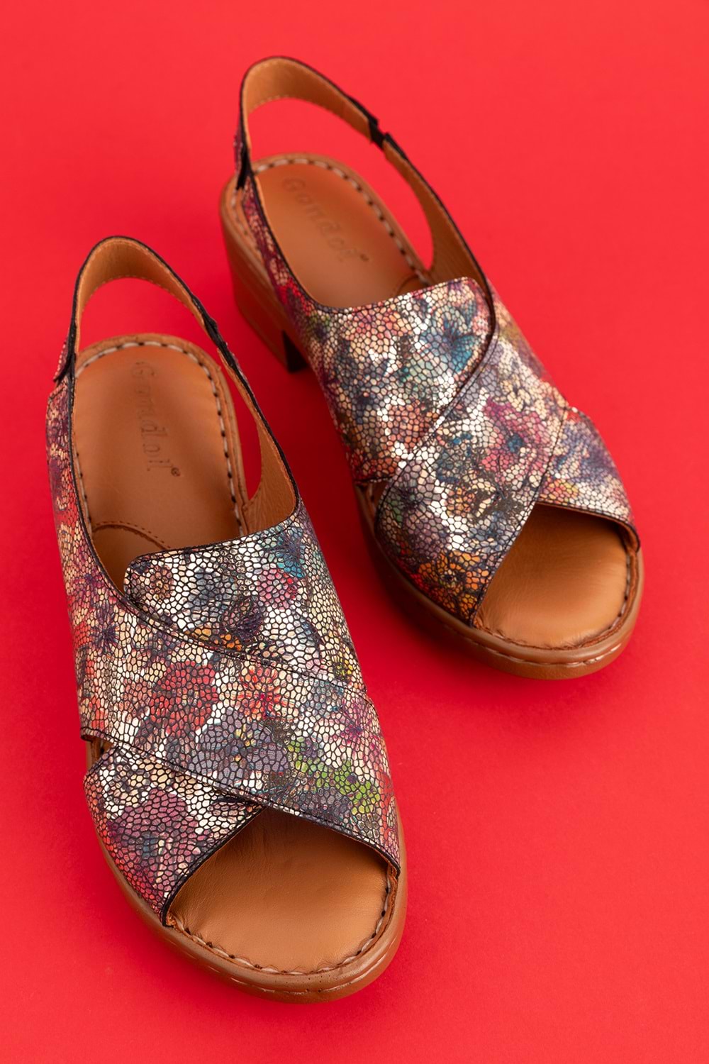 Gondol Hakiki Deri Kısa Topuklu Çapraz Sandalet iz.9502 - Alaca - 40