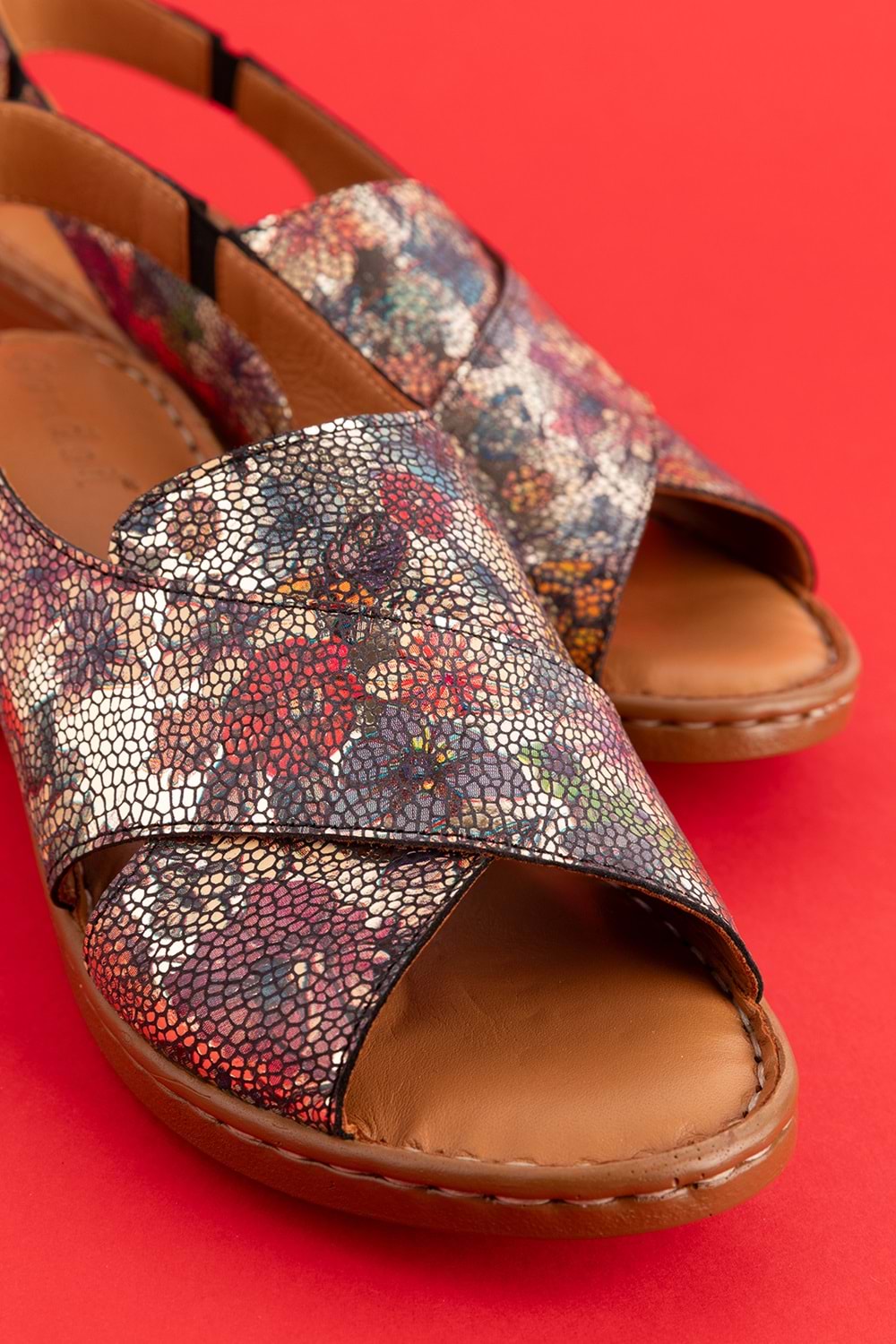 Gondol Hakiki Deri Kısa Topuklu Çapraz Sandalet iz.9502 - Alaca - 40