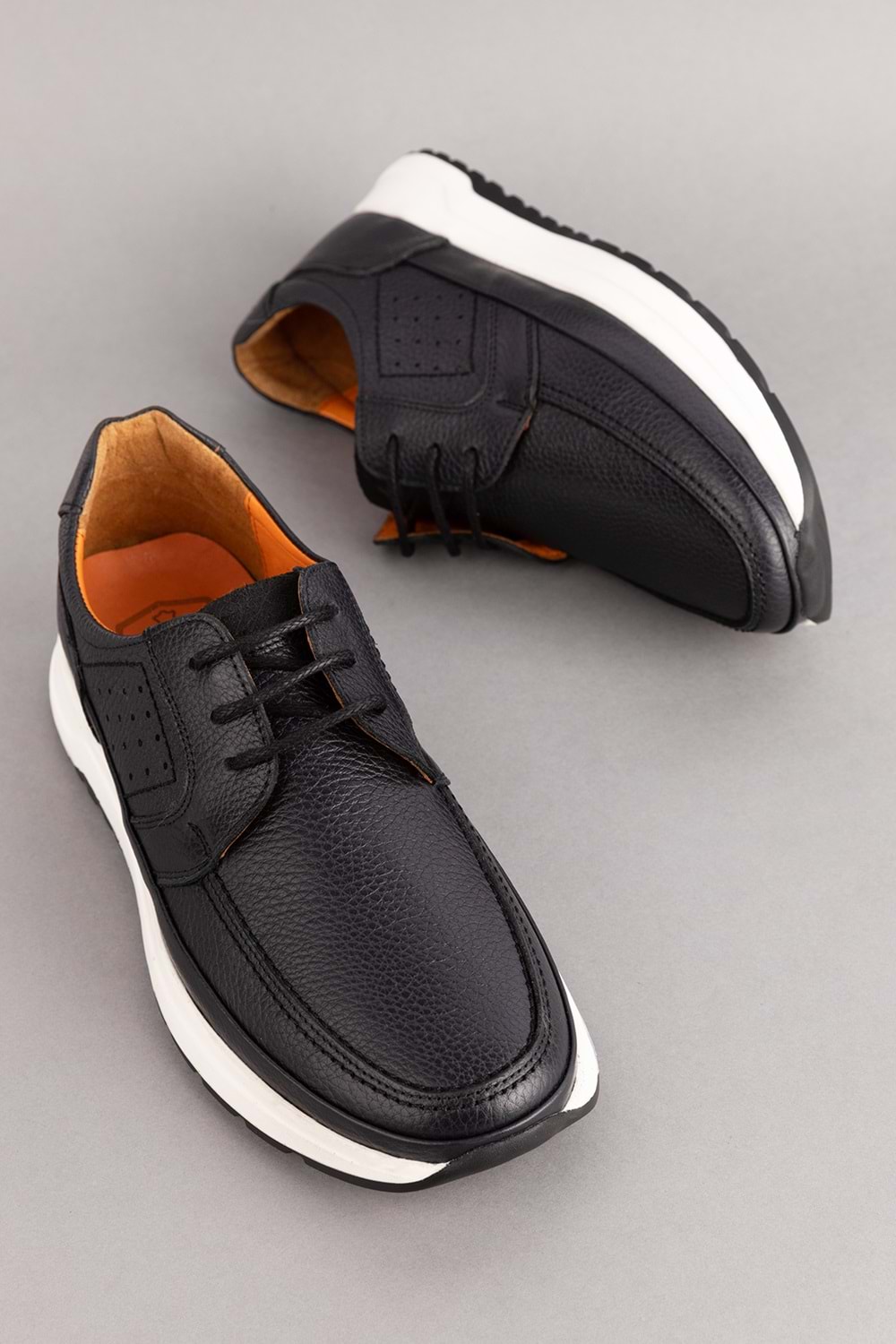 Gondol Içi Dışı Hakiki Deri Günlük Rahat Hafif Ayakkabı src.455 - Siyah - 40