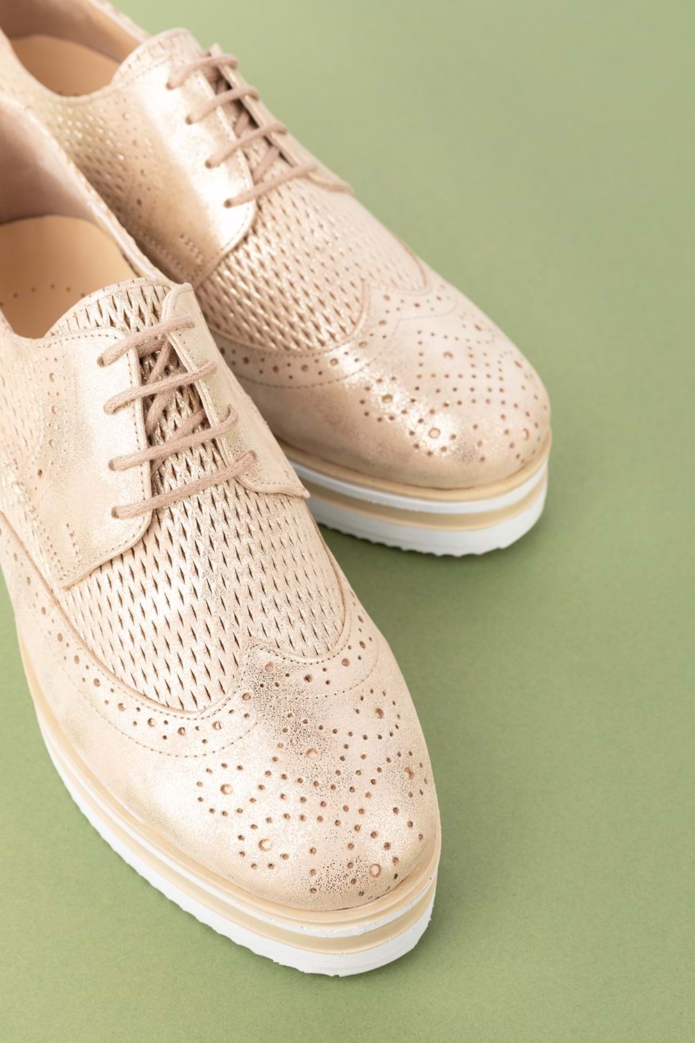 Gondol Kadın Hakiki Deri Anatomik Taban Günlük Ayakkabı ell.6293 - Gold - 41