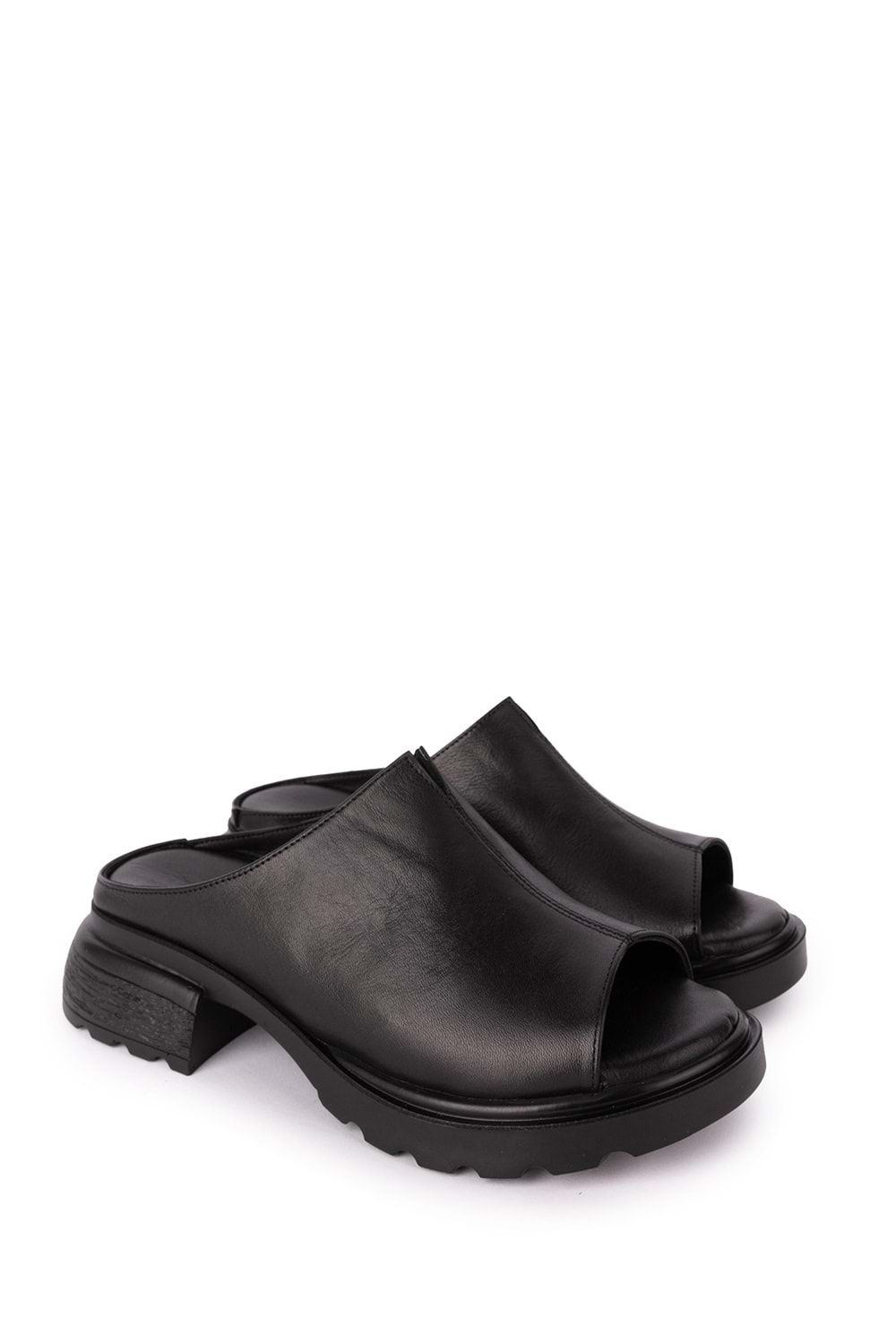 Gondol Kadın Hakiki Deri Şık Orta Topuklu Terlik elnr.1064 - Siyah - 38