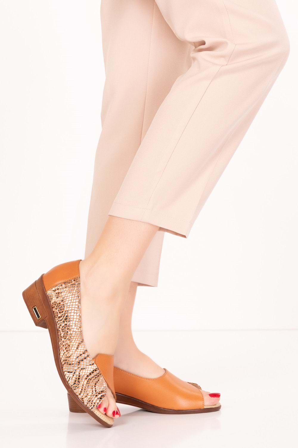 Gondol Kadın Hakiki Deri Kısa Topuklu Rahat Ayakkabı msa.42 - Taba Yılan - 41