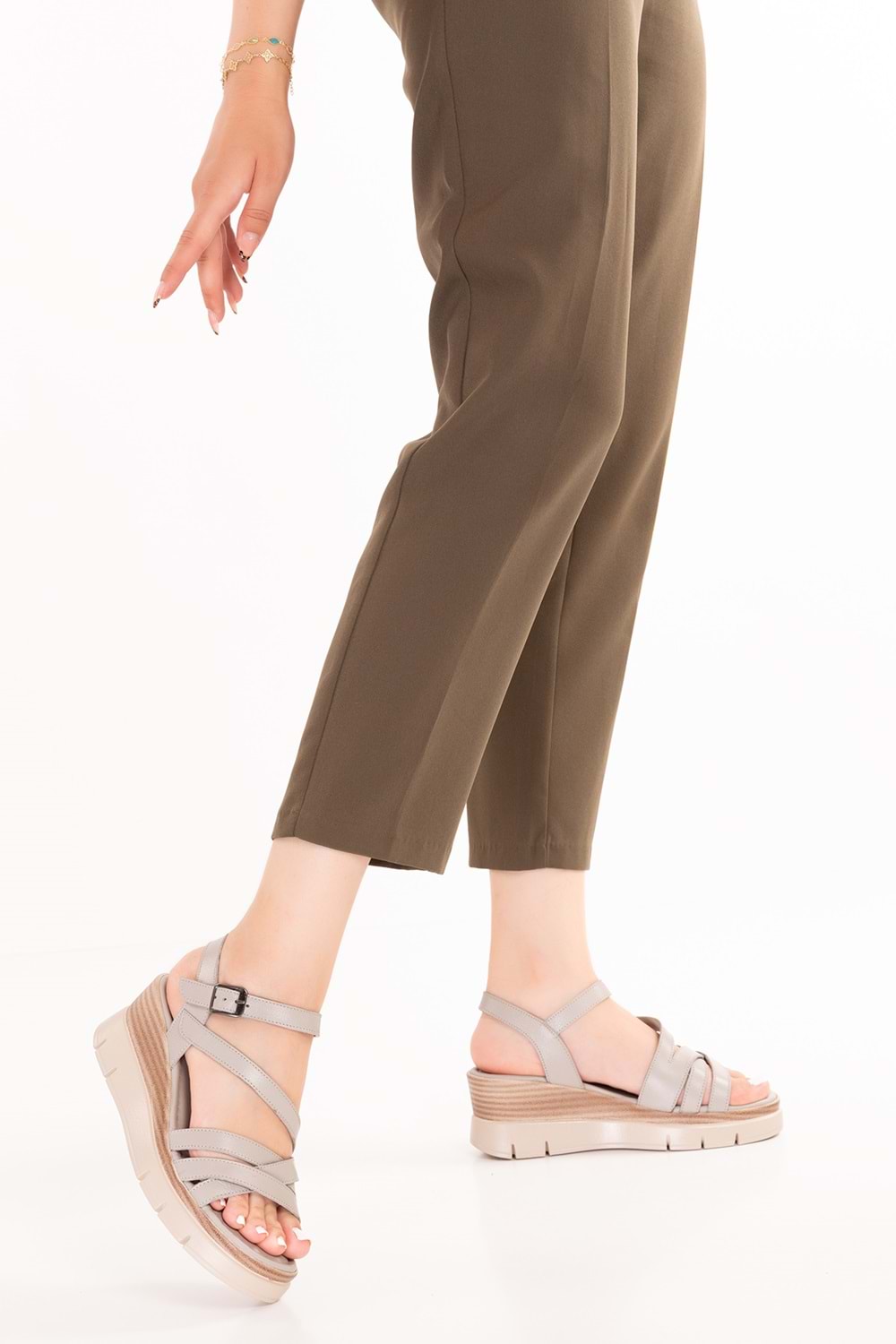 Gondol Kadın Hakiki Deri Platform Topuklu Rahat Günlük Sandalet tlh.1055 - Gri - 36