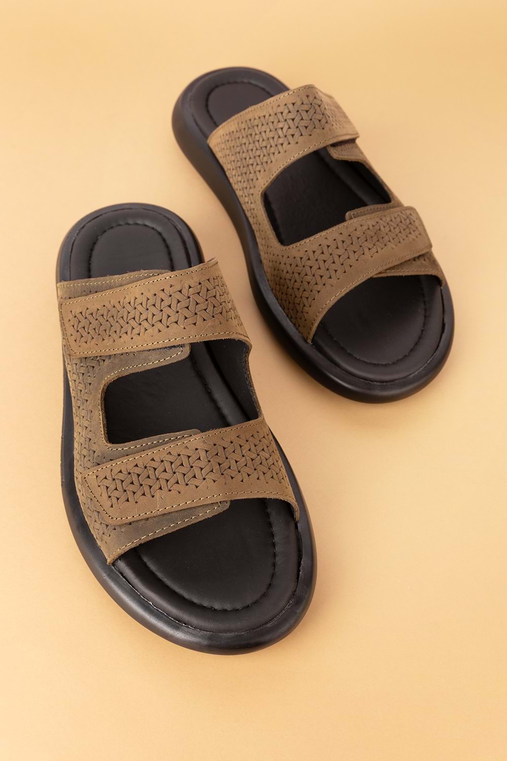 Gondol Erkek Hakiki Deri Cırtlı Ayarlanabilir Rahat Terlik esm.6016 - Haki - 44