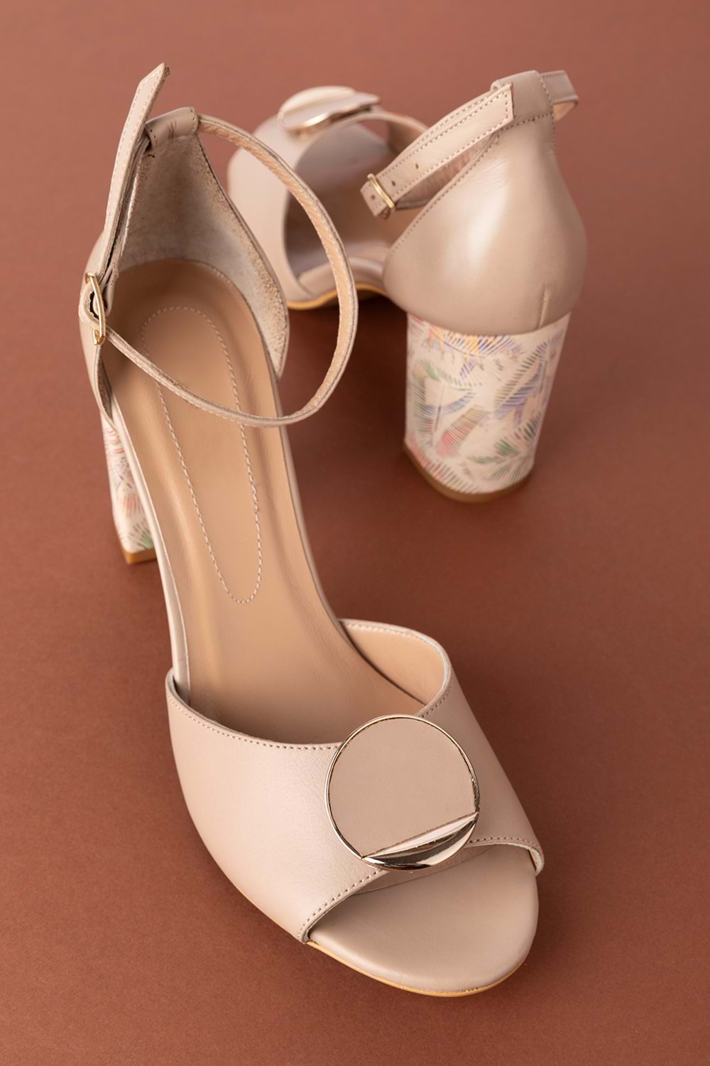 Gondol Kadın Hakiki Deri Renkli Topuklu Ayakkabı ast.4255 - Vizon - 40