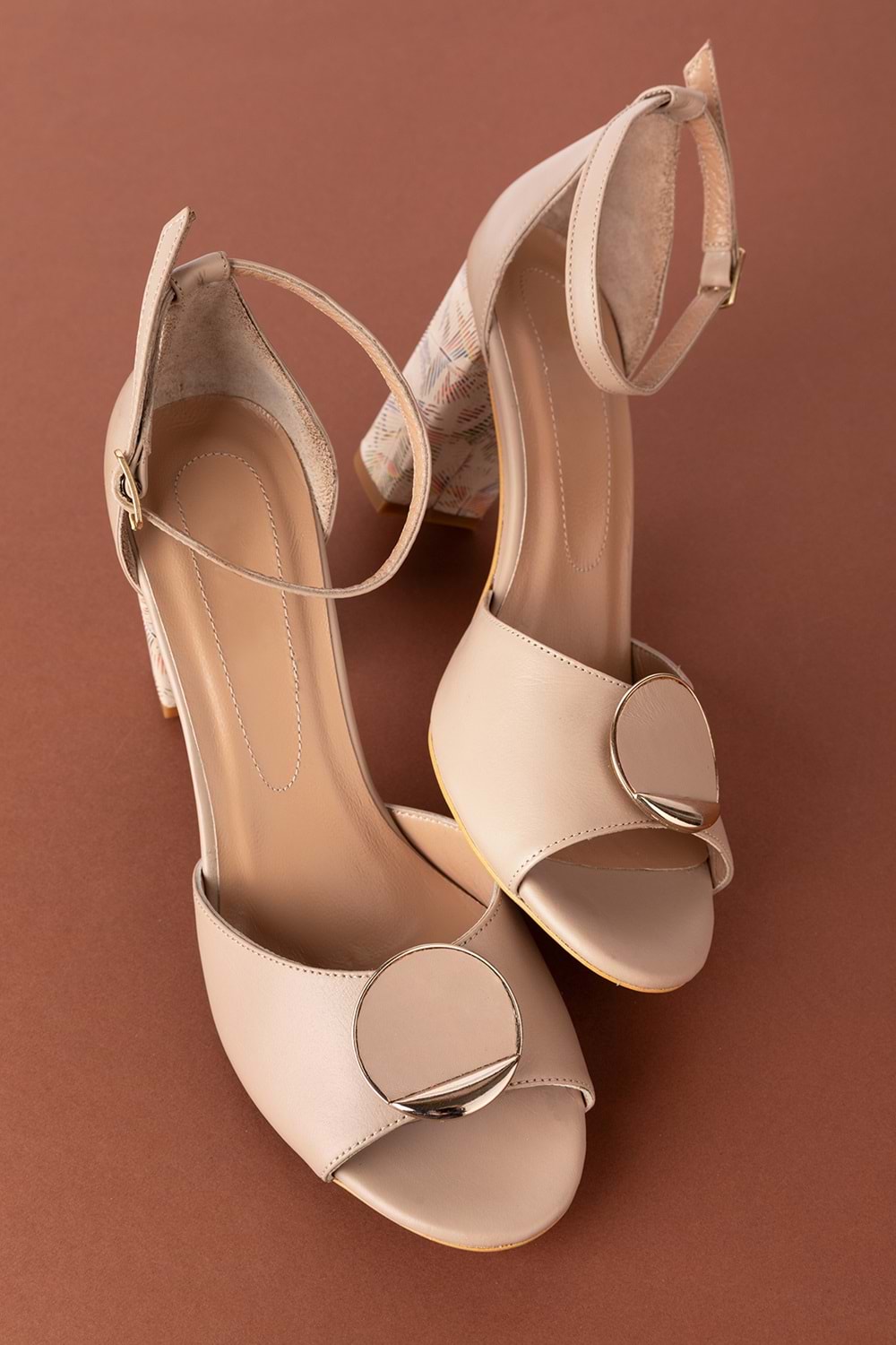 Gondol Kadın Hakiki Deri Renkli Topuklu Ayakkabı ast.4255 - Vizon - 40