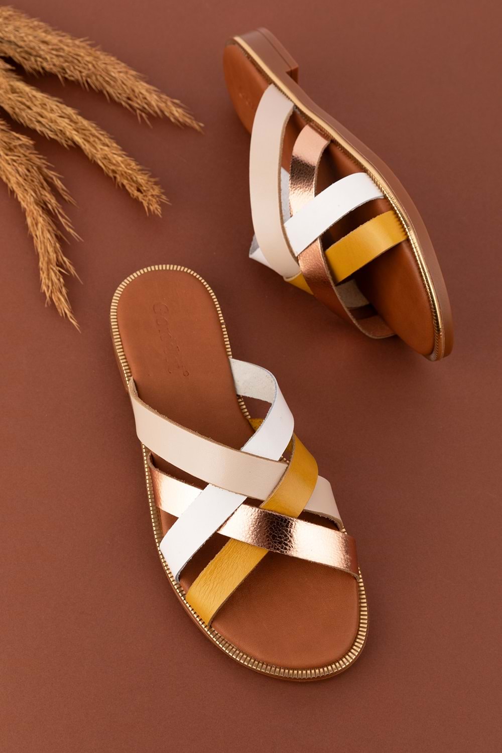 Gondol Kadın Hakiki Deri Renkli Kombin Vaketa Terlik ayh.734 - Bej Kombin - 41